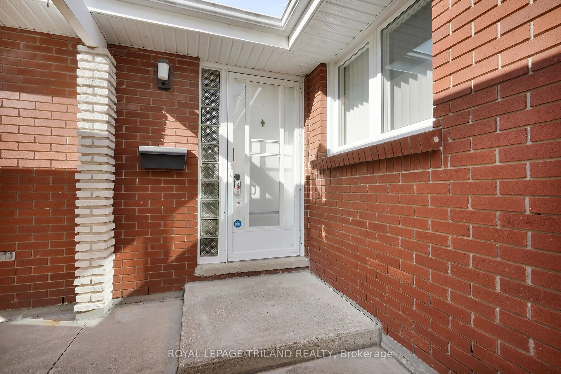 744 Dalkeith Avenue
