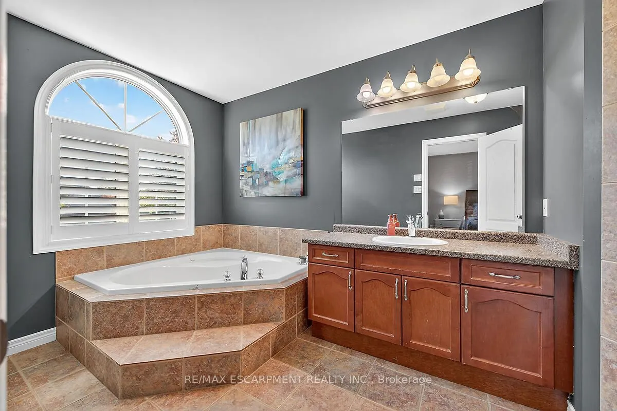 43 Claymore Crescent