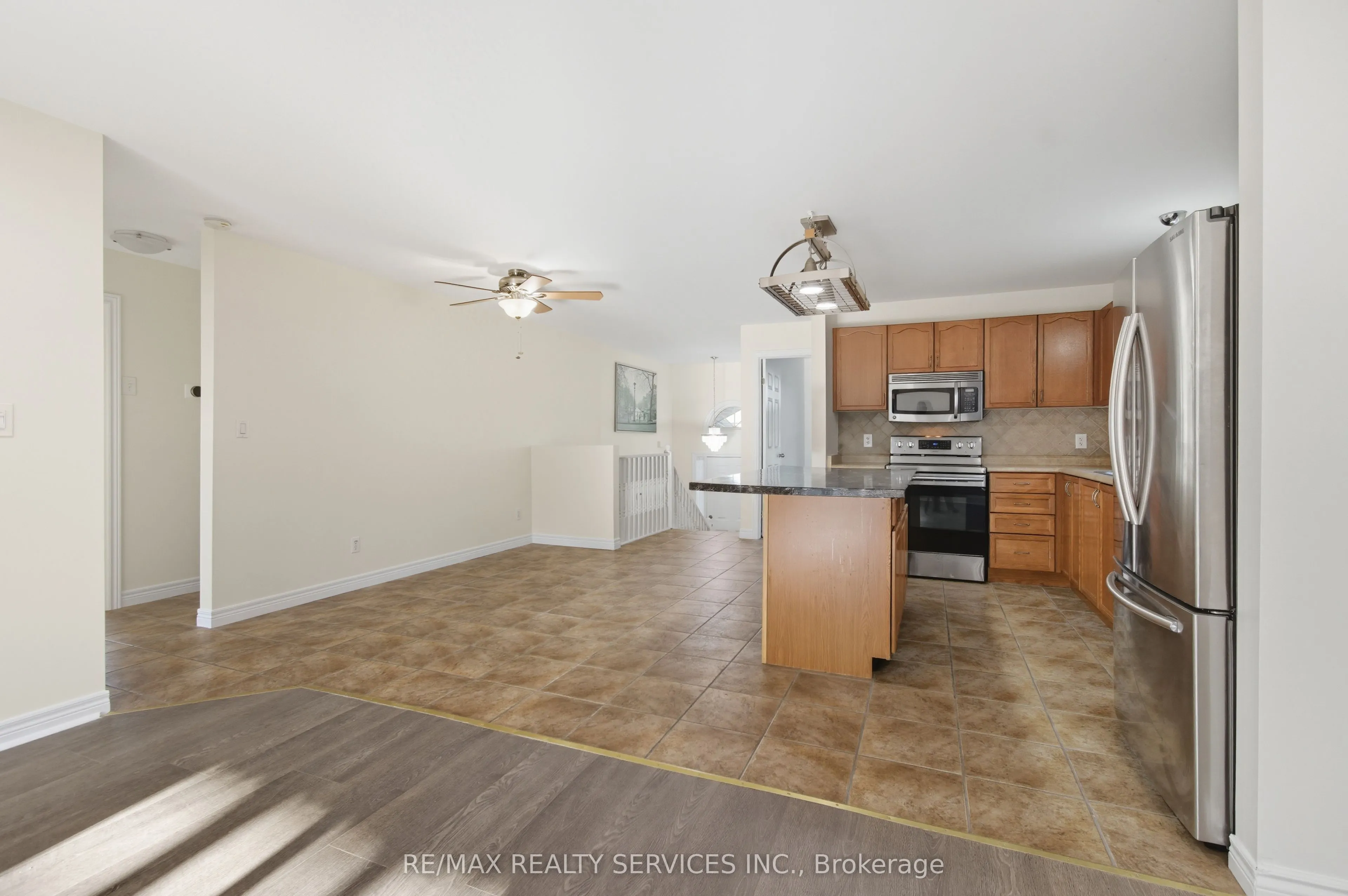 1039 Clover Avenue