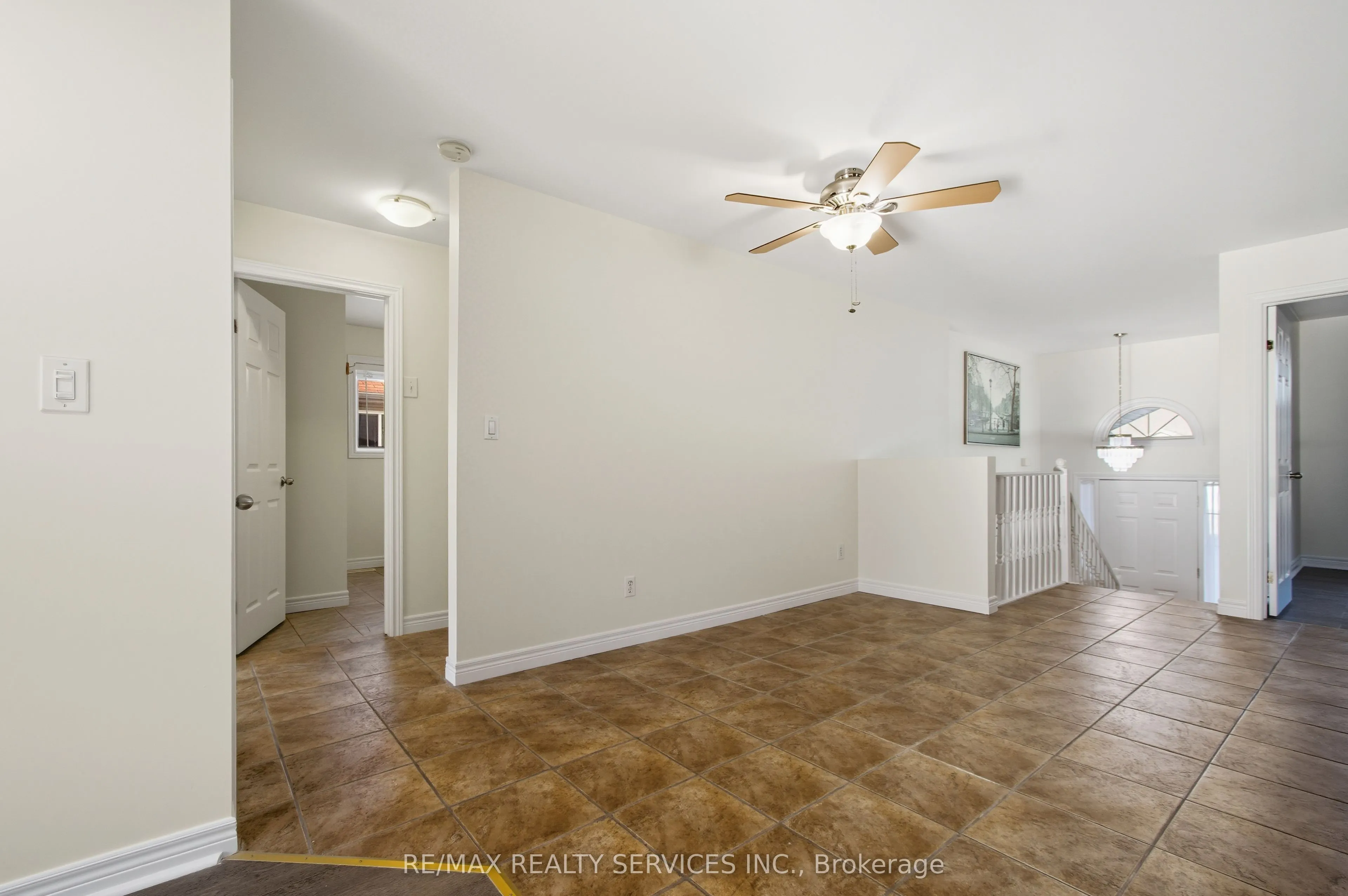 1039 Clover Avenue
