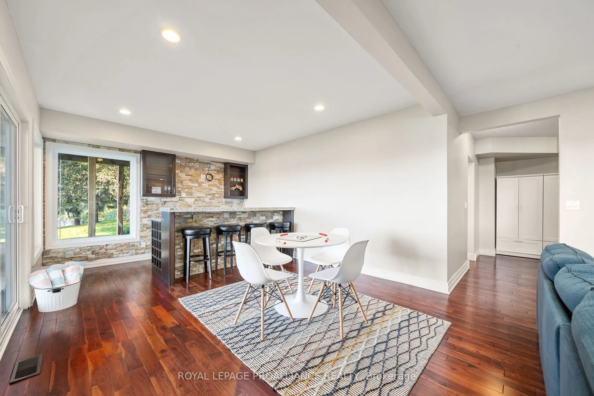 39 Eastern Avenue
