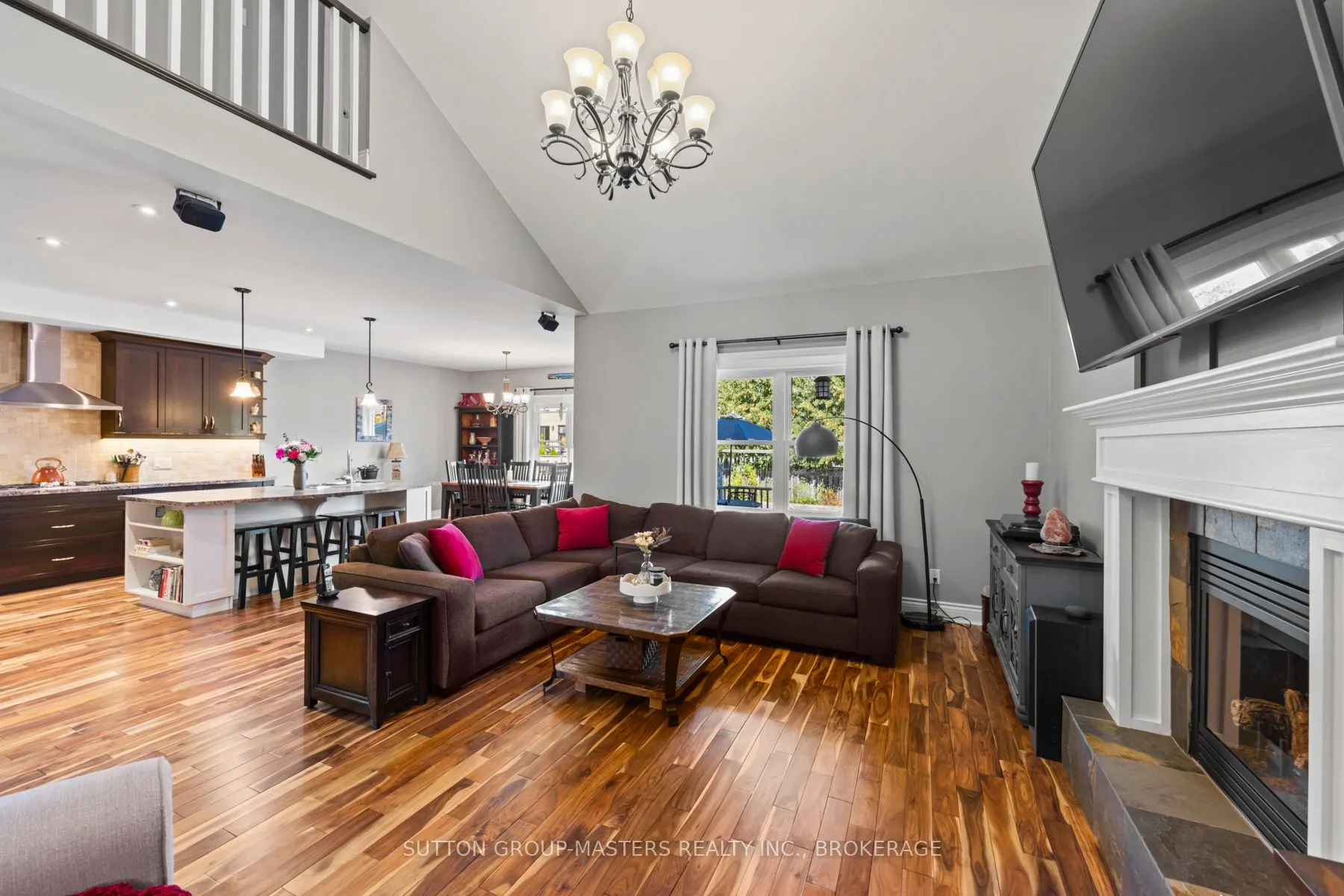 767 Kananaskis Drive