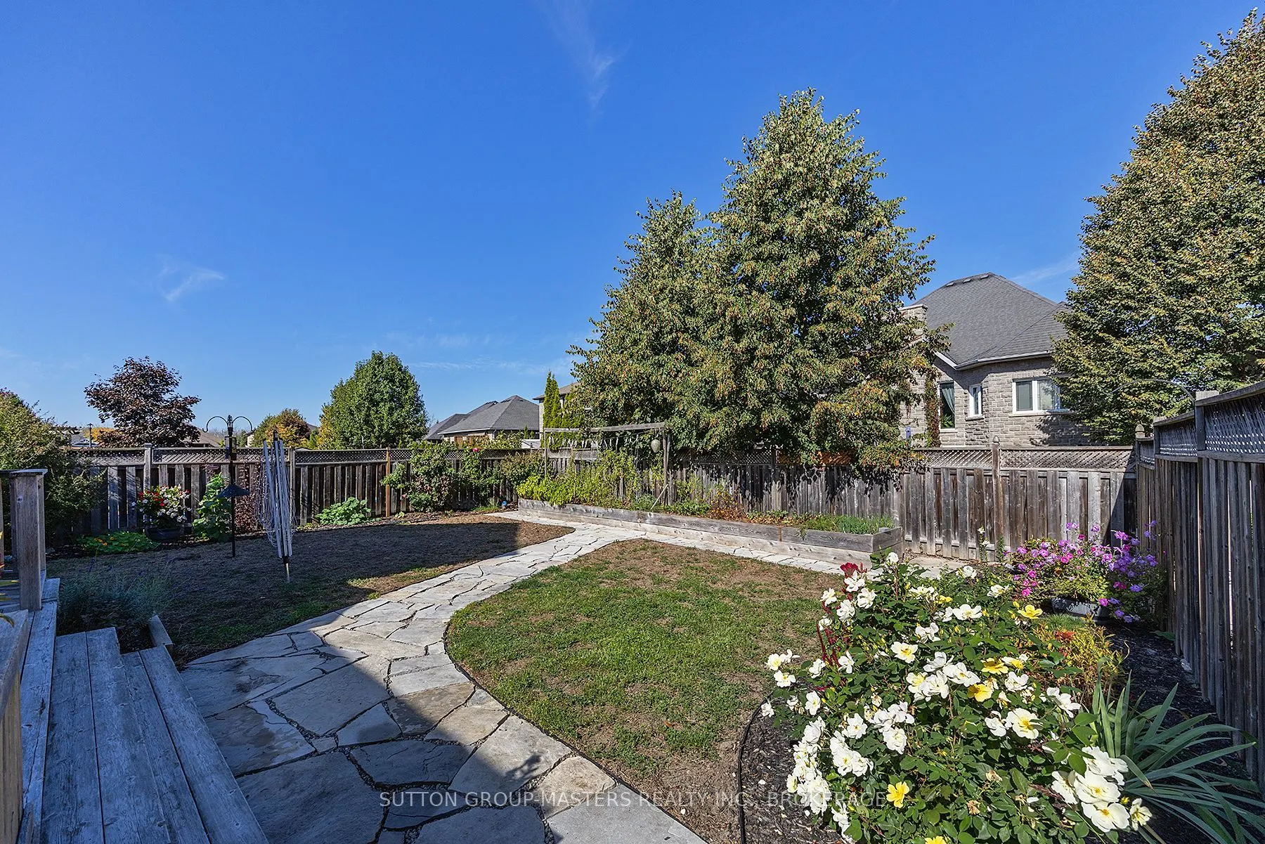 767 Kananaskis Drive