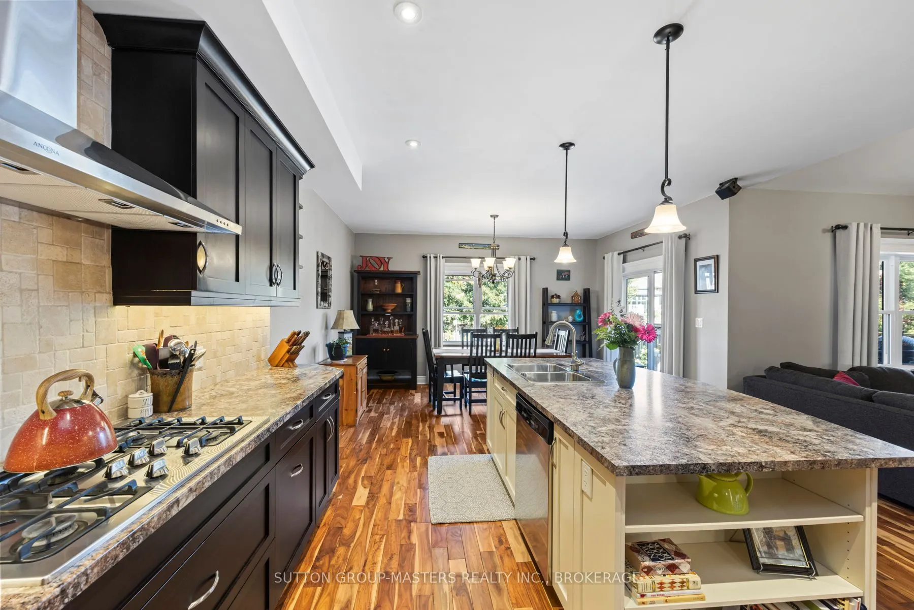 767 Kananaskis Drive