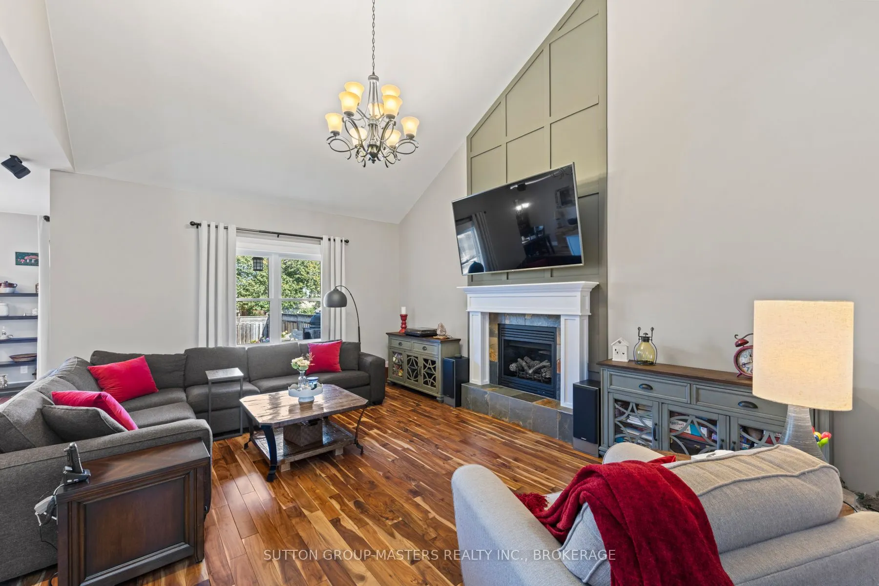 767 Kananaskis Drive