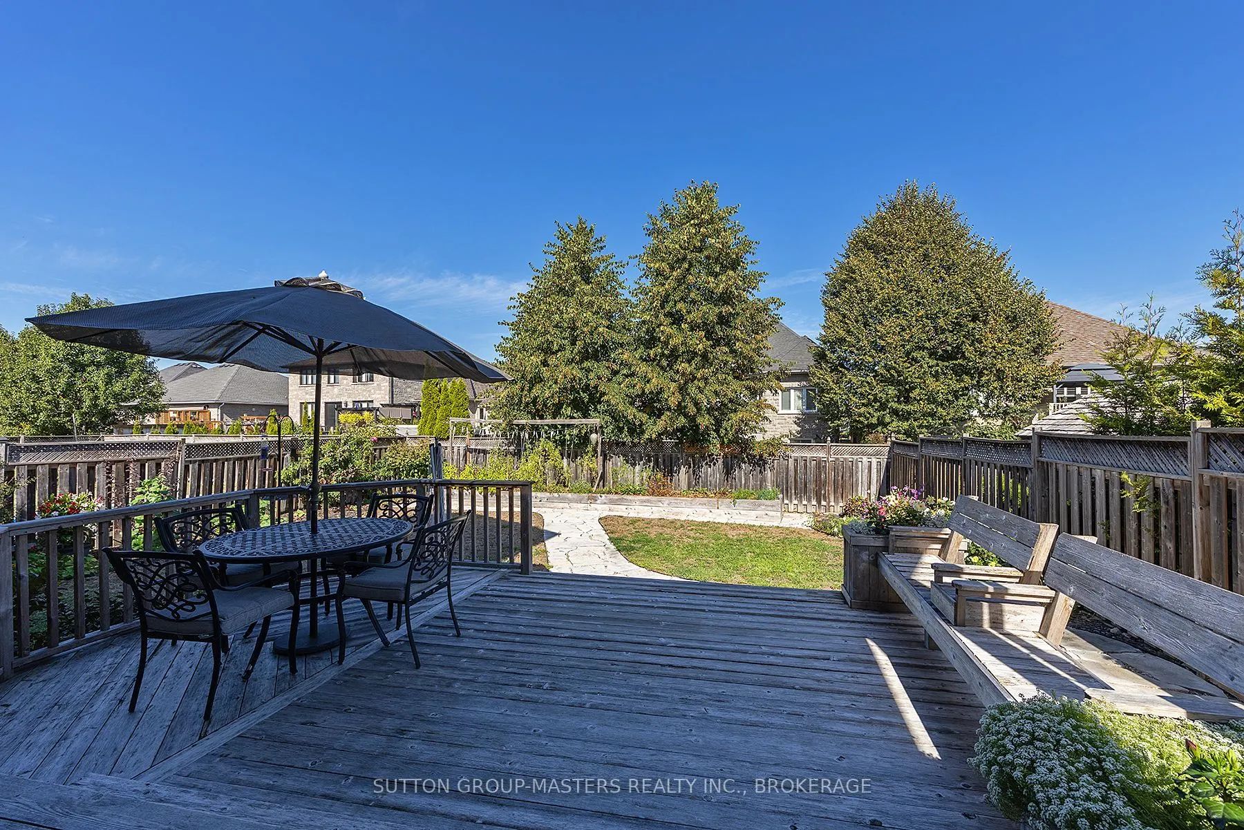 767 Kananaskis Drive