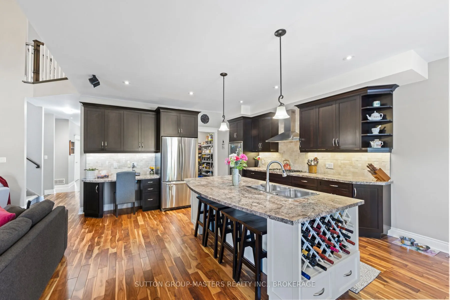 767 Kananaskis Drive