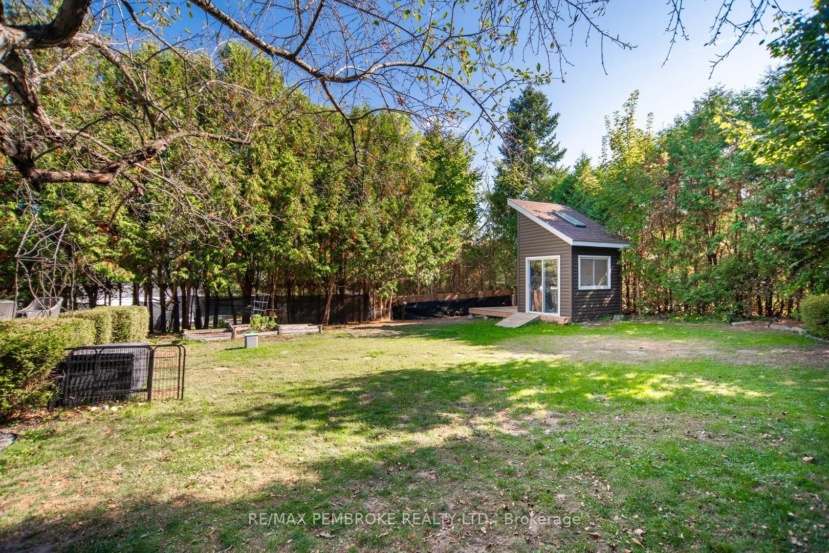 526 Esther Street