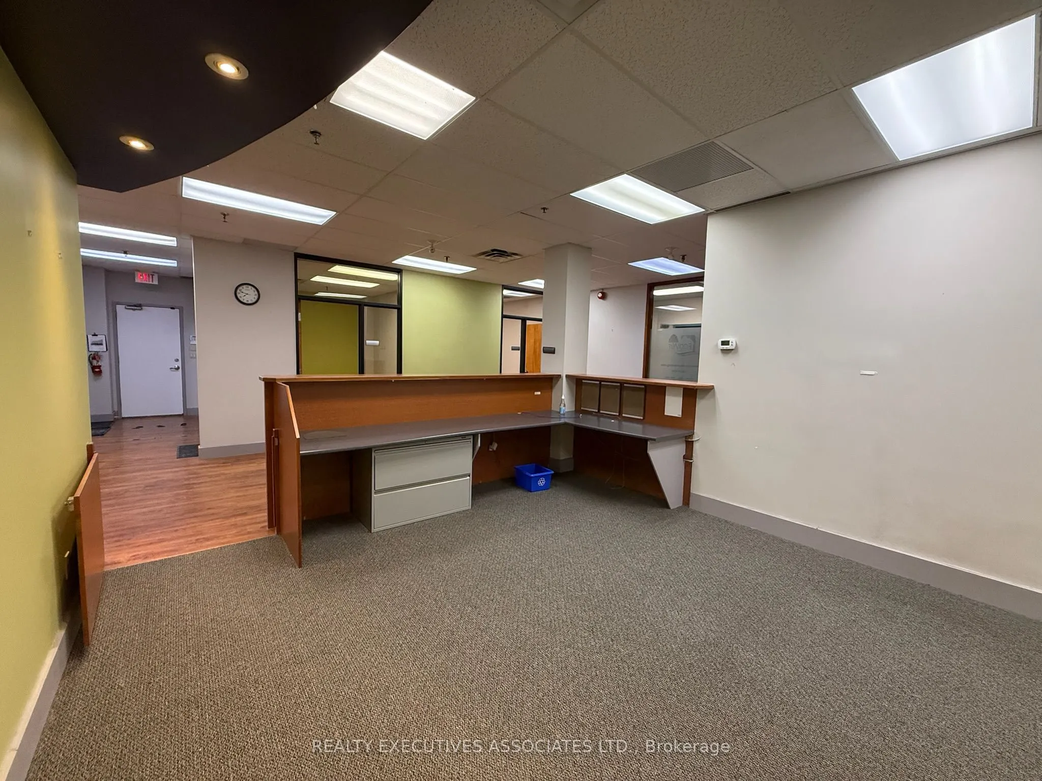 311 George Street N, #200
