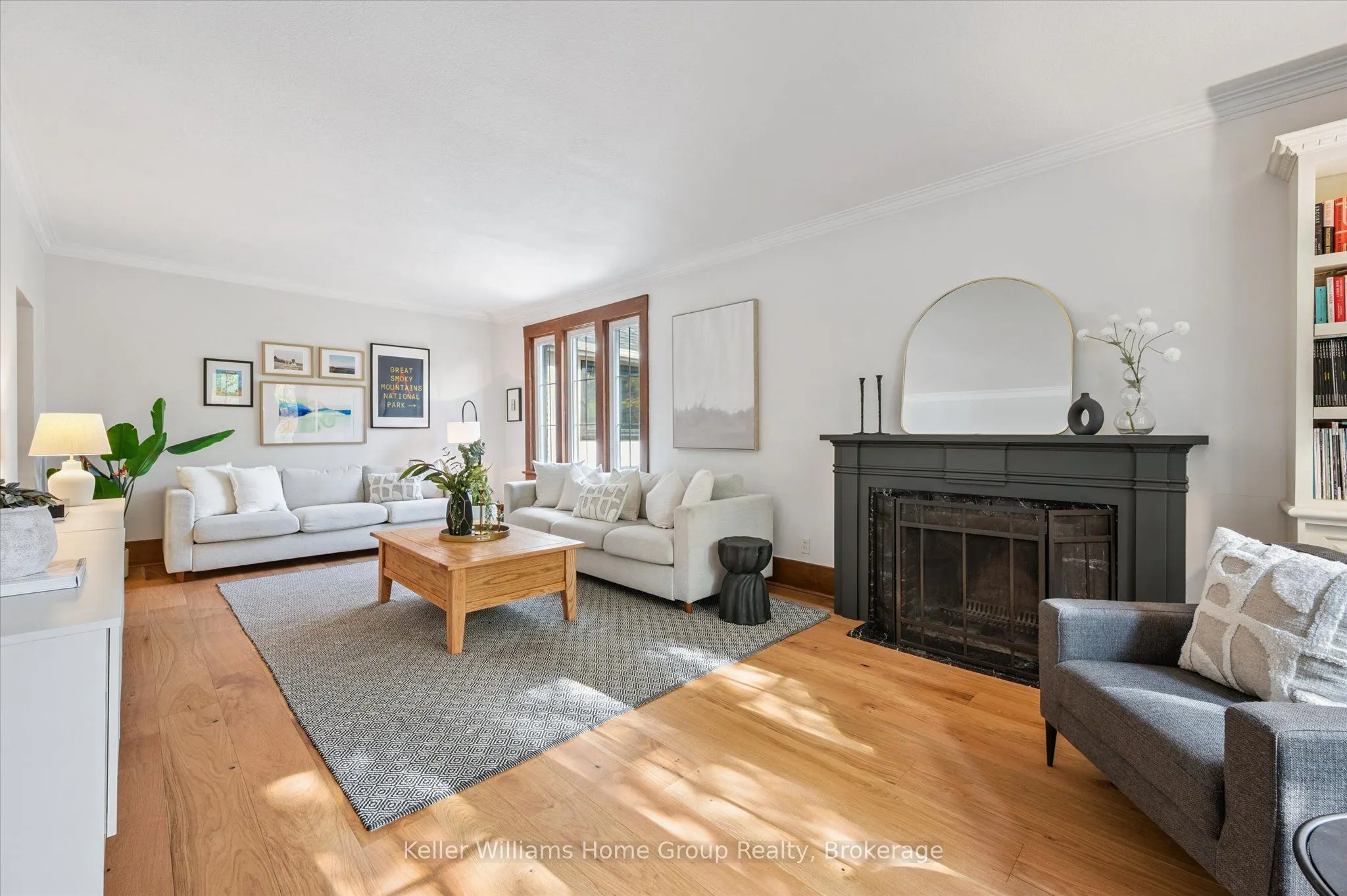 8 Crawford Street