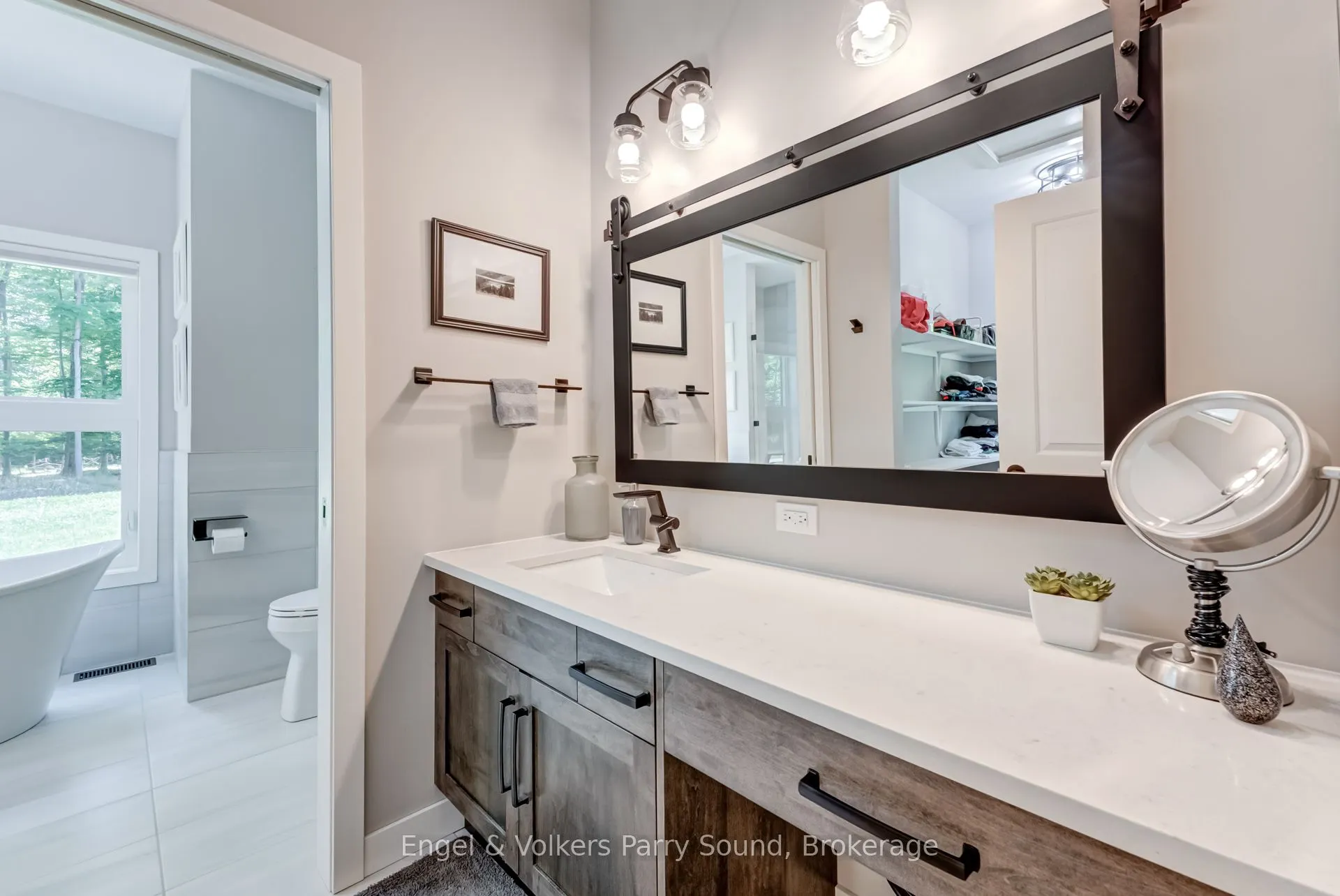 15 Carling Cove Drive