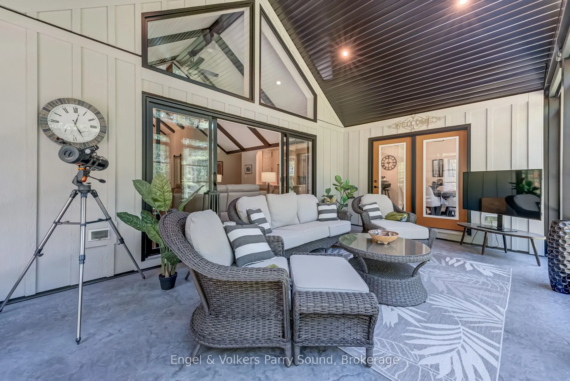 15 Carling Cove Drive