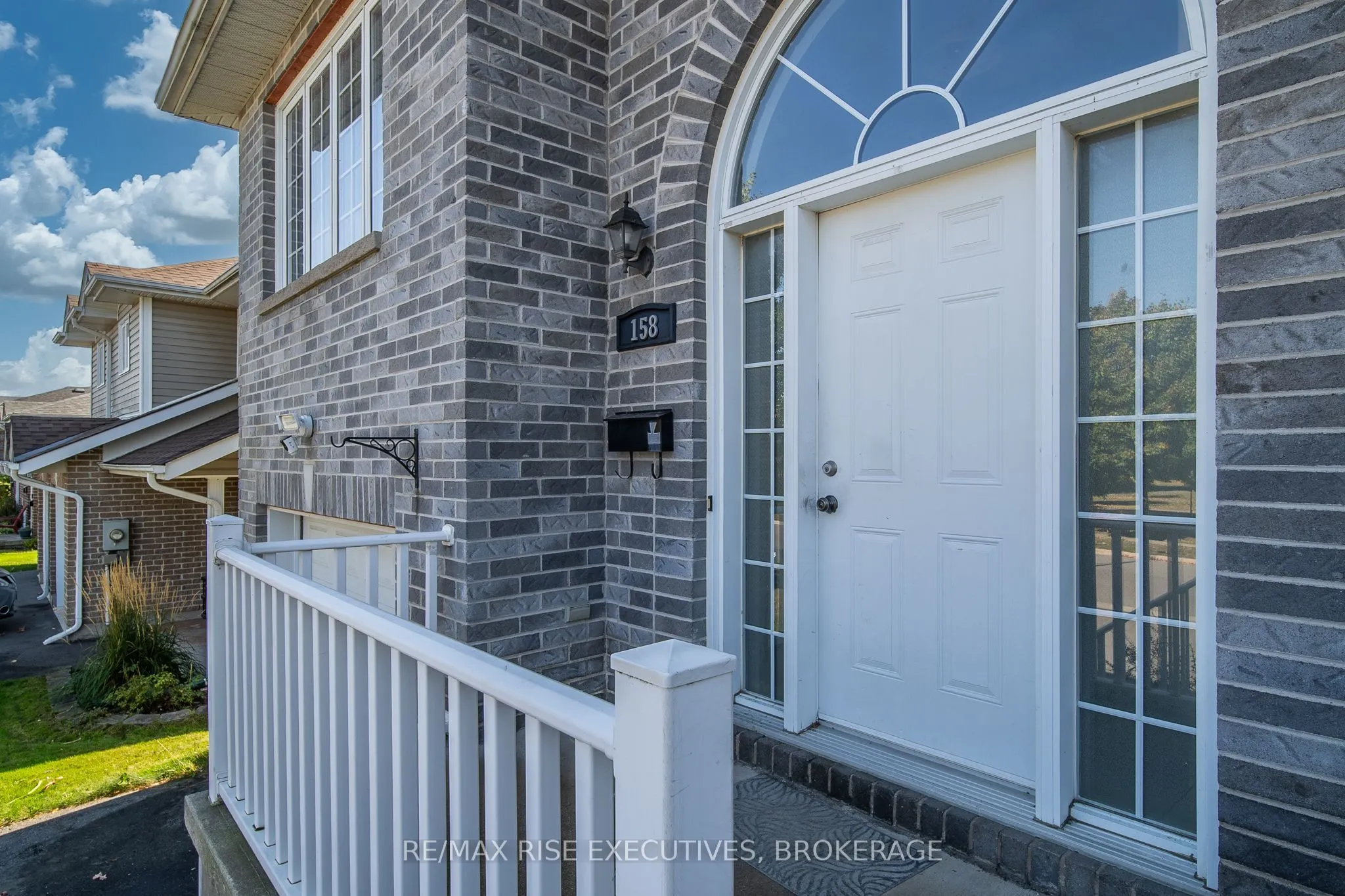 158 Briceland Street