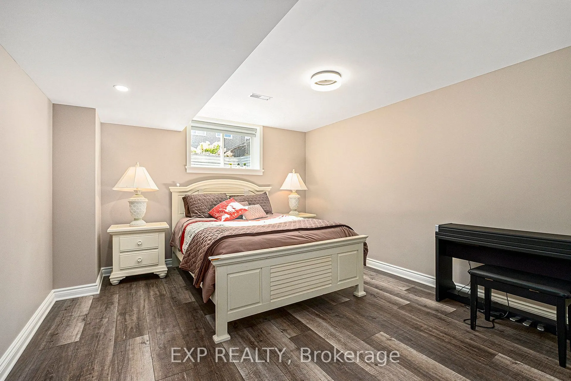 336 Towhee Place