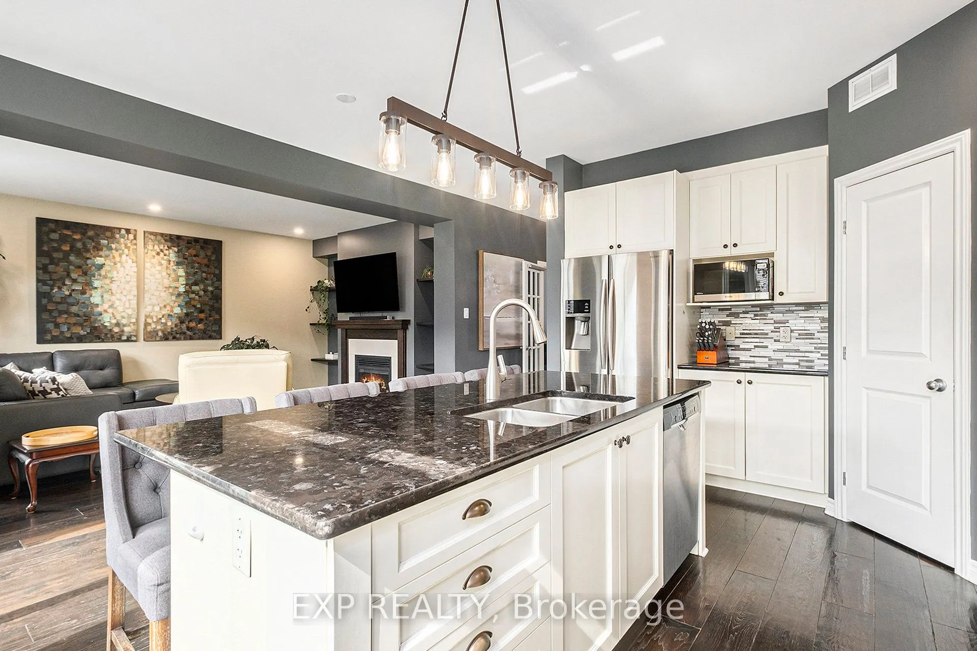 336 Towhee Place