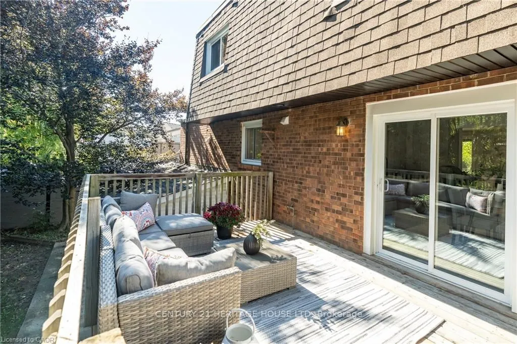 20 Roseneath Crescent