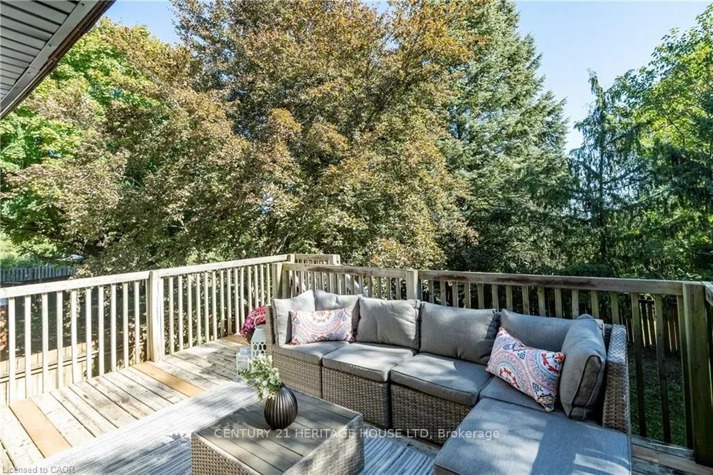 20 Roseneath Crescent