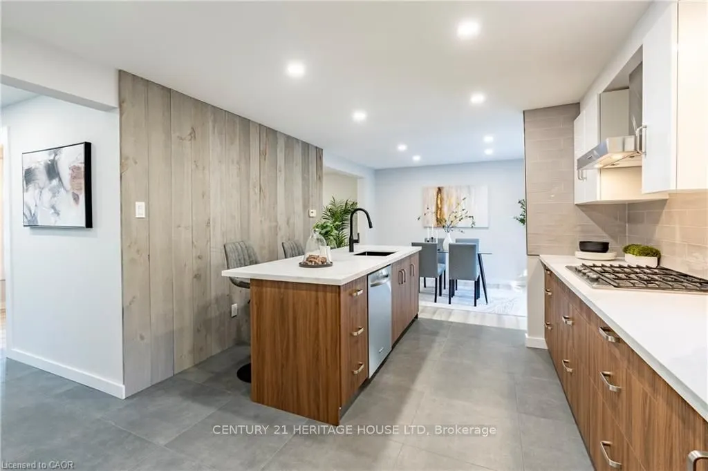 20 Roseneath Crescent