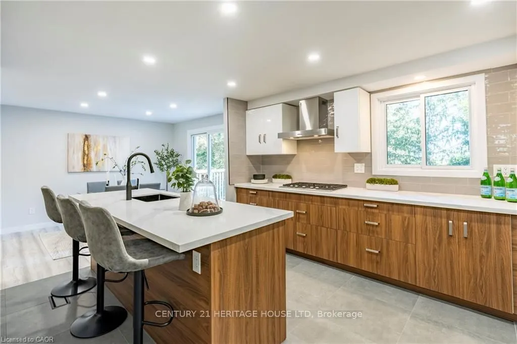 20 Roseneath Crescent