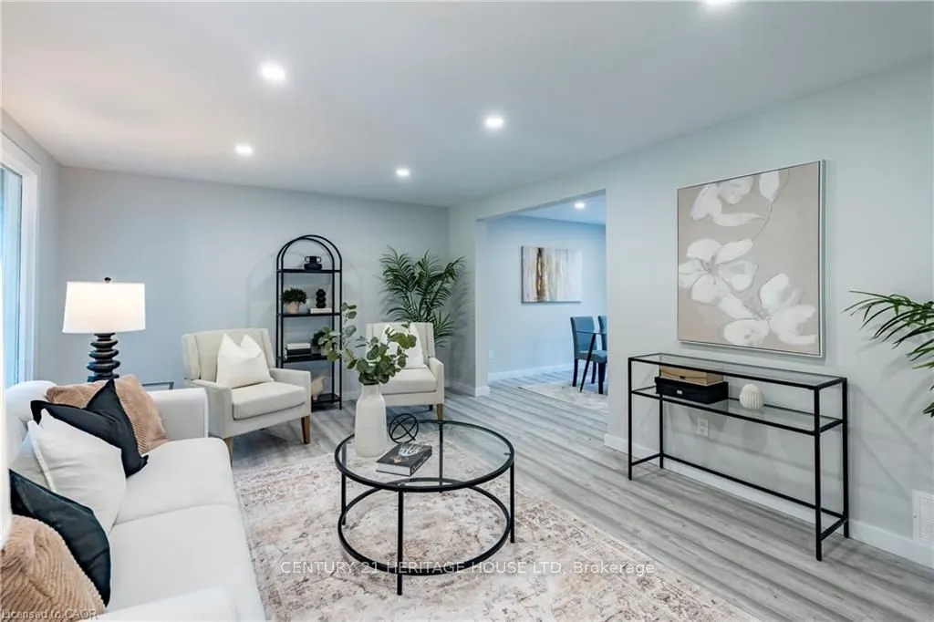 20 Roseneath Crescent