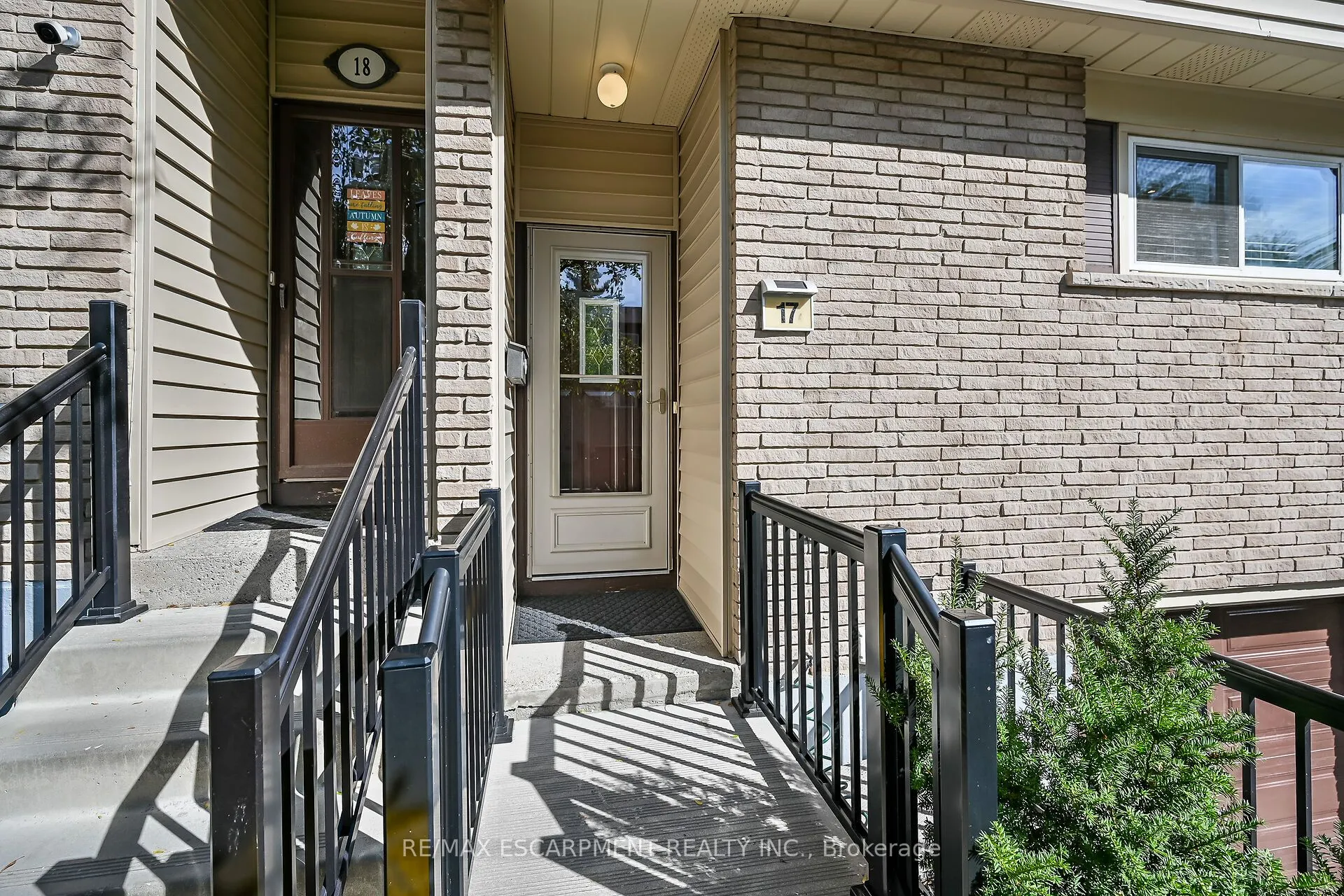 1550 GARTH Street, #17