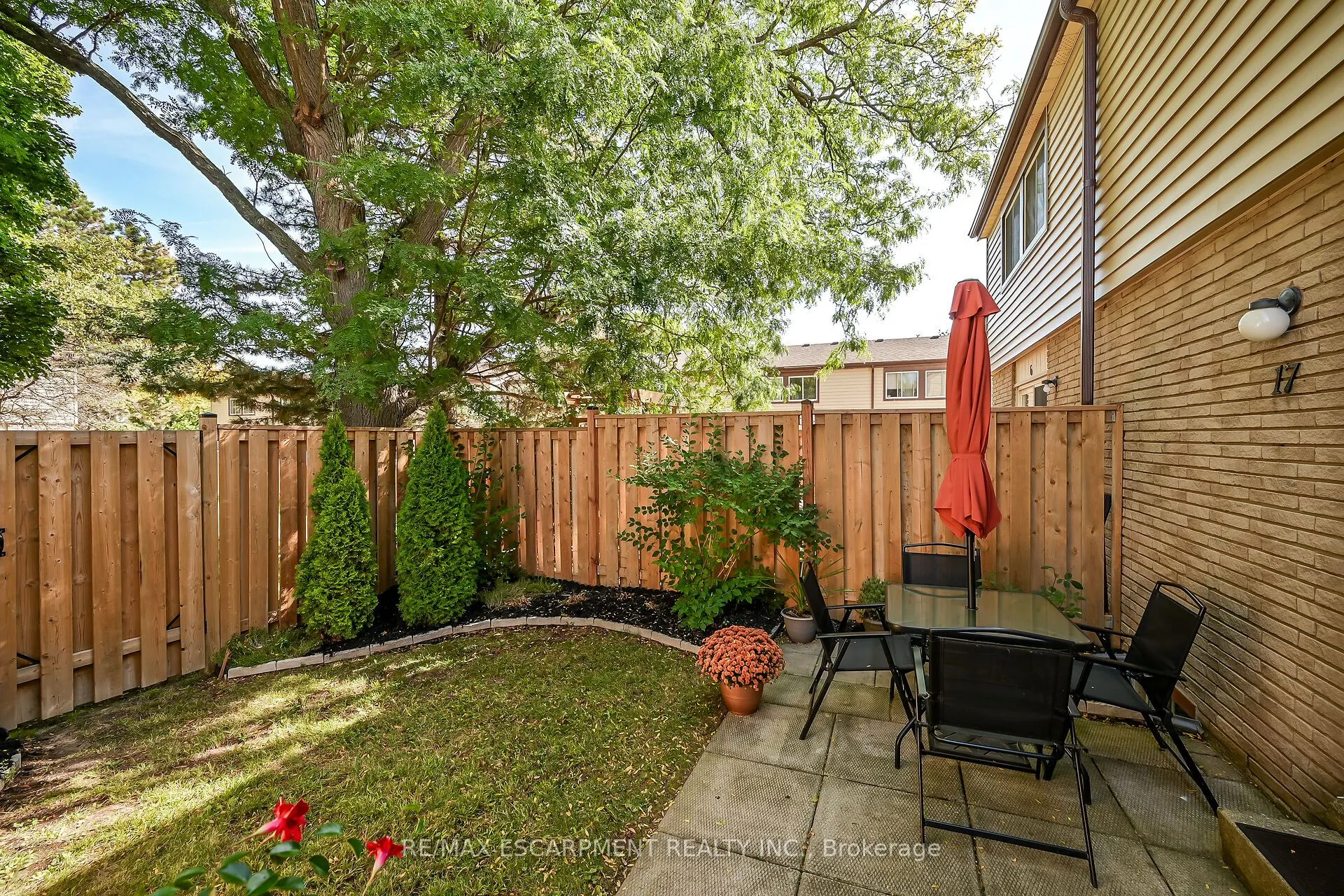 1550 GARTH Street, #17