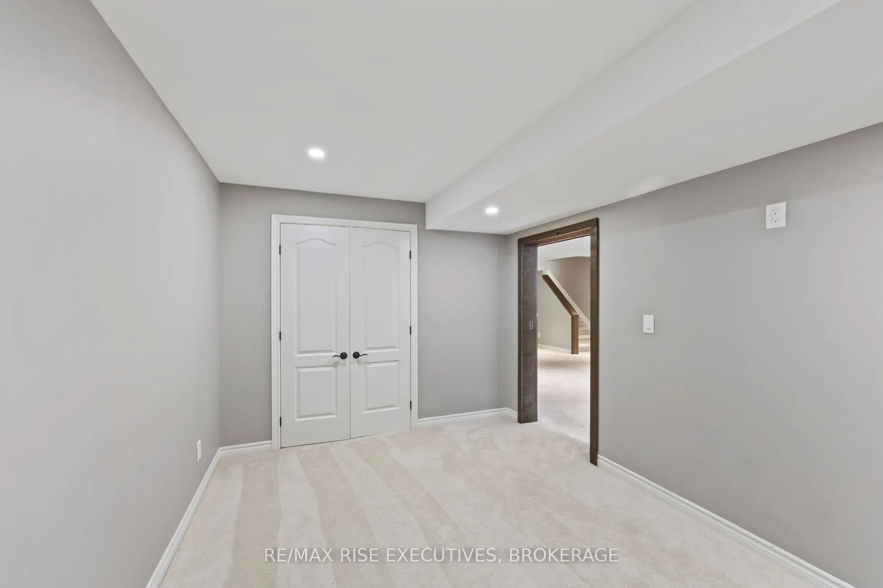 648 Halloway Drive