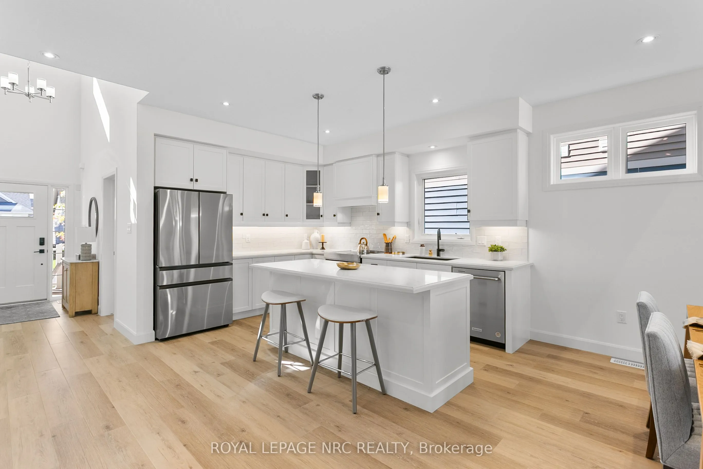 46 Beachwalk Crescent