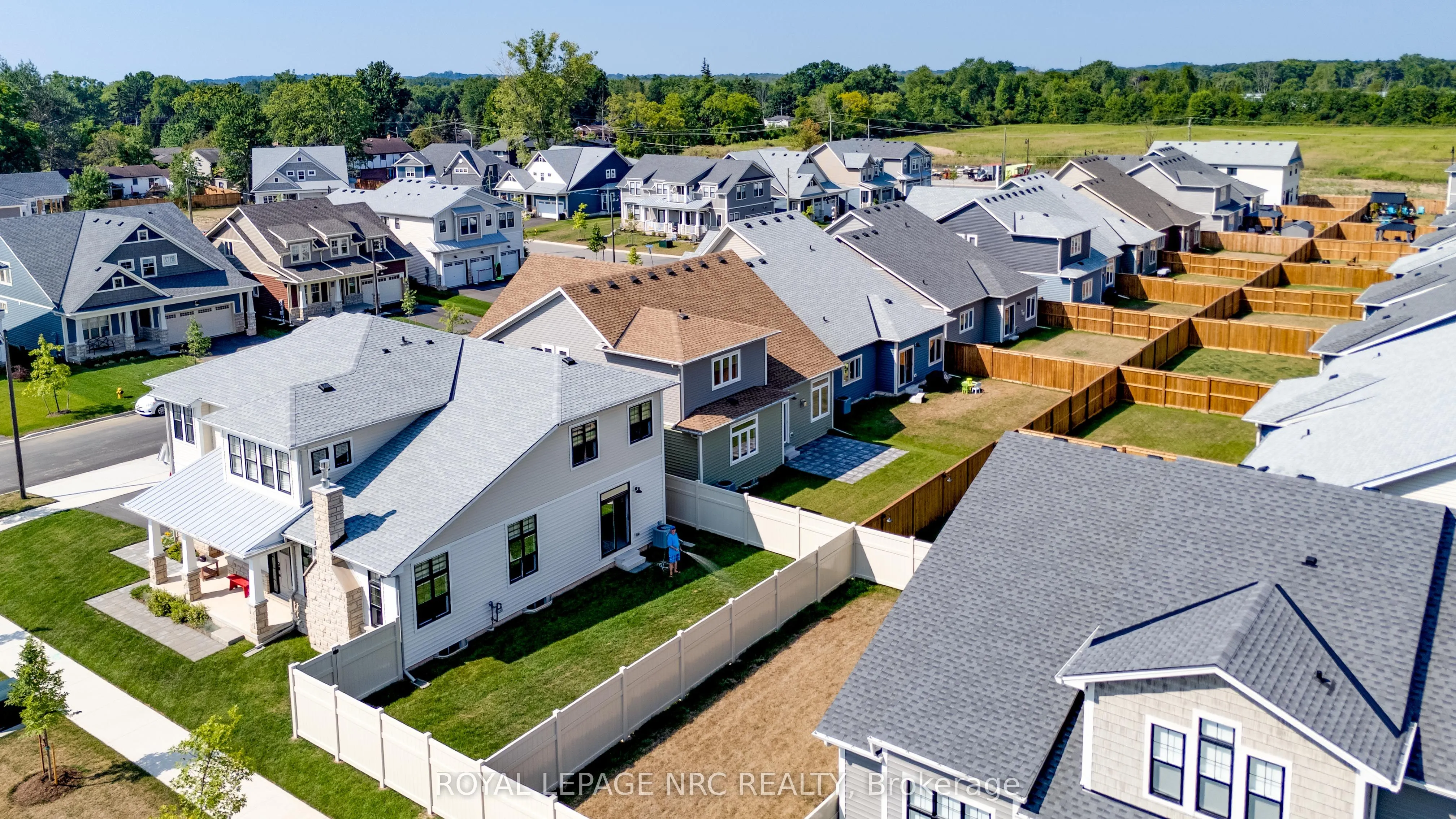46 Beachwalk Crescent