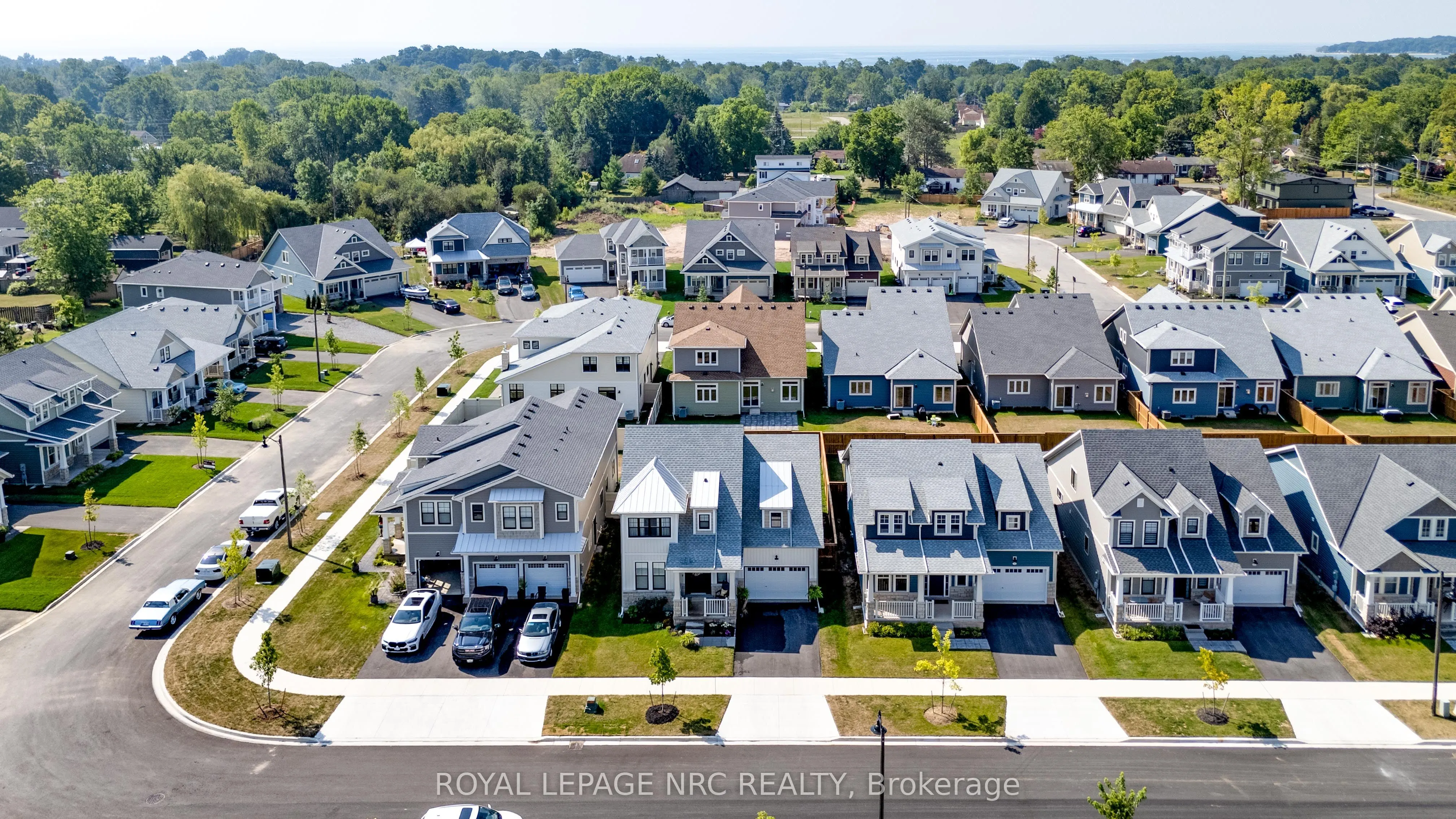 46 Beachwalk Crescent