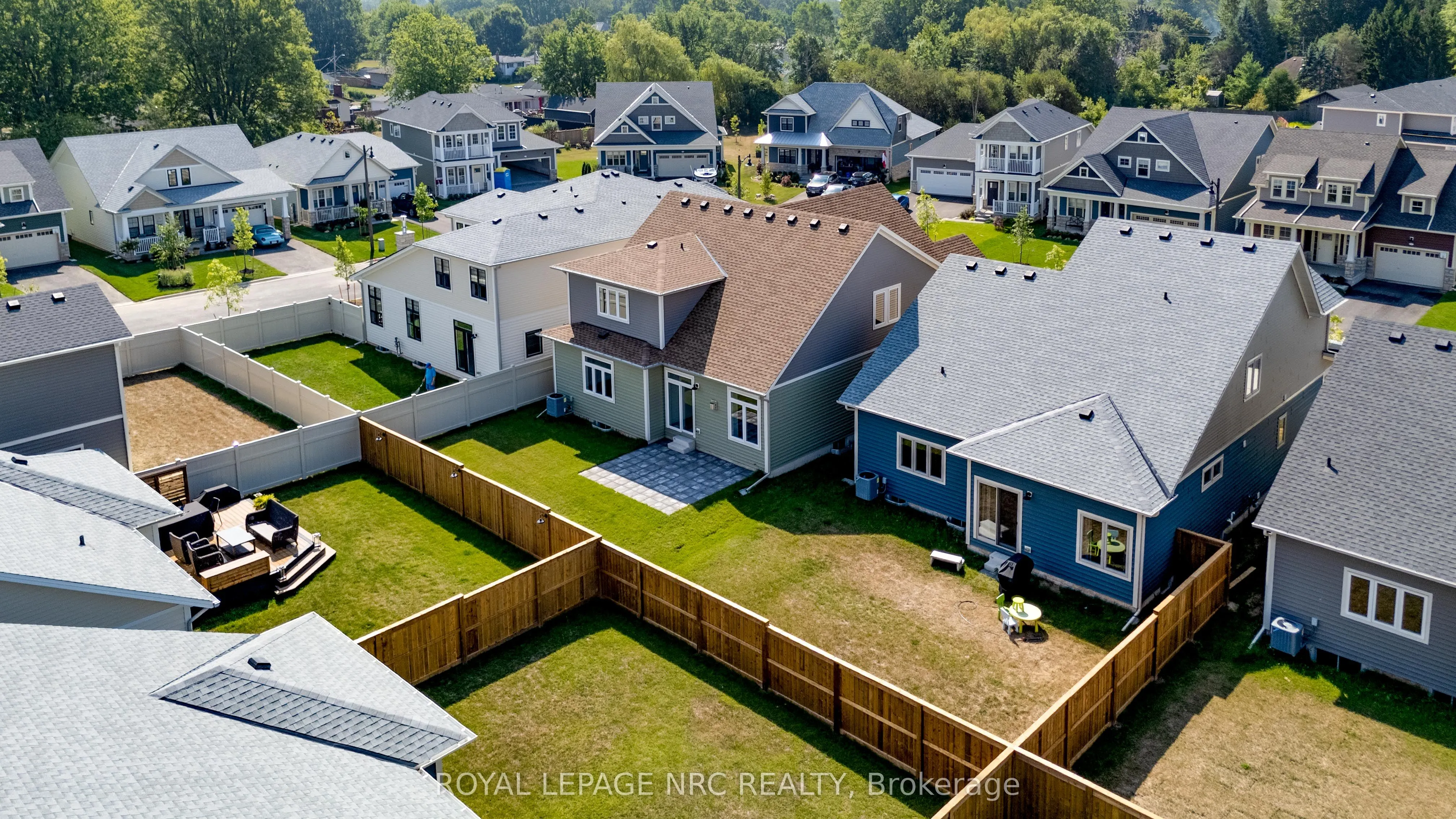 46 Beachwalk Crescent