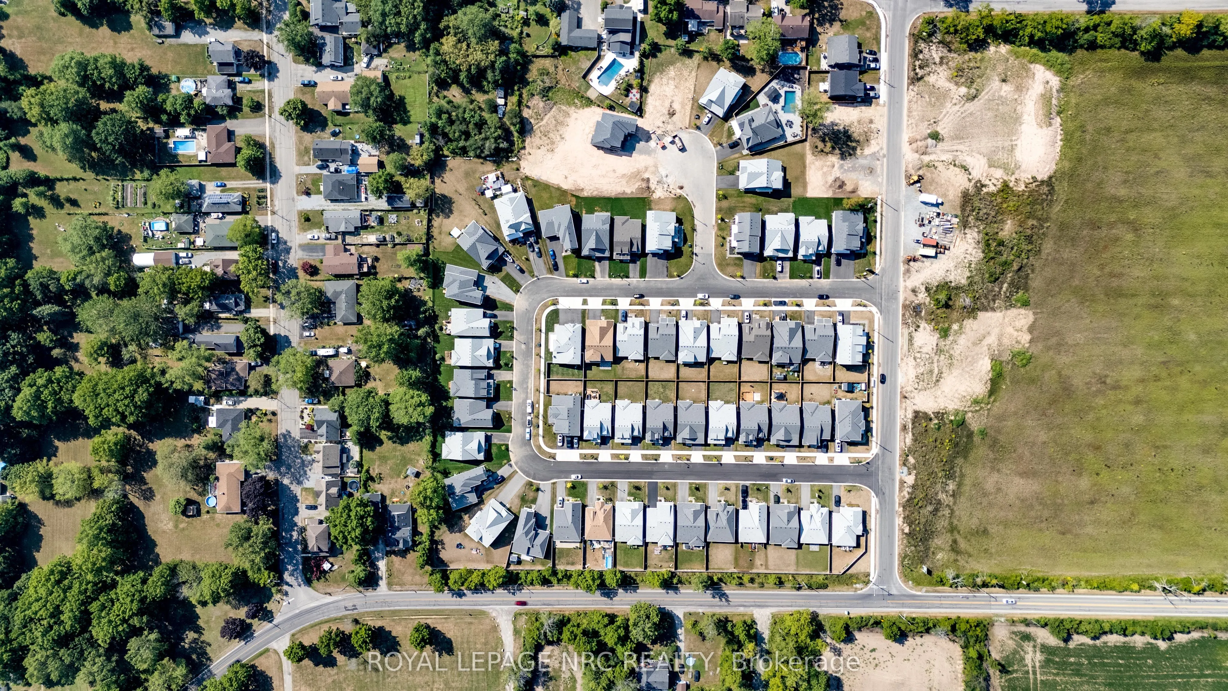 46 Beachwalk Crescent