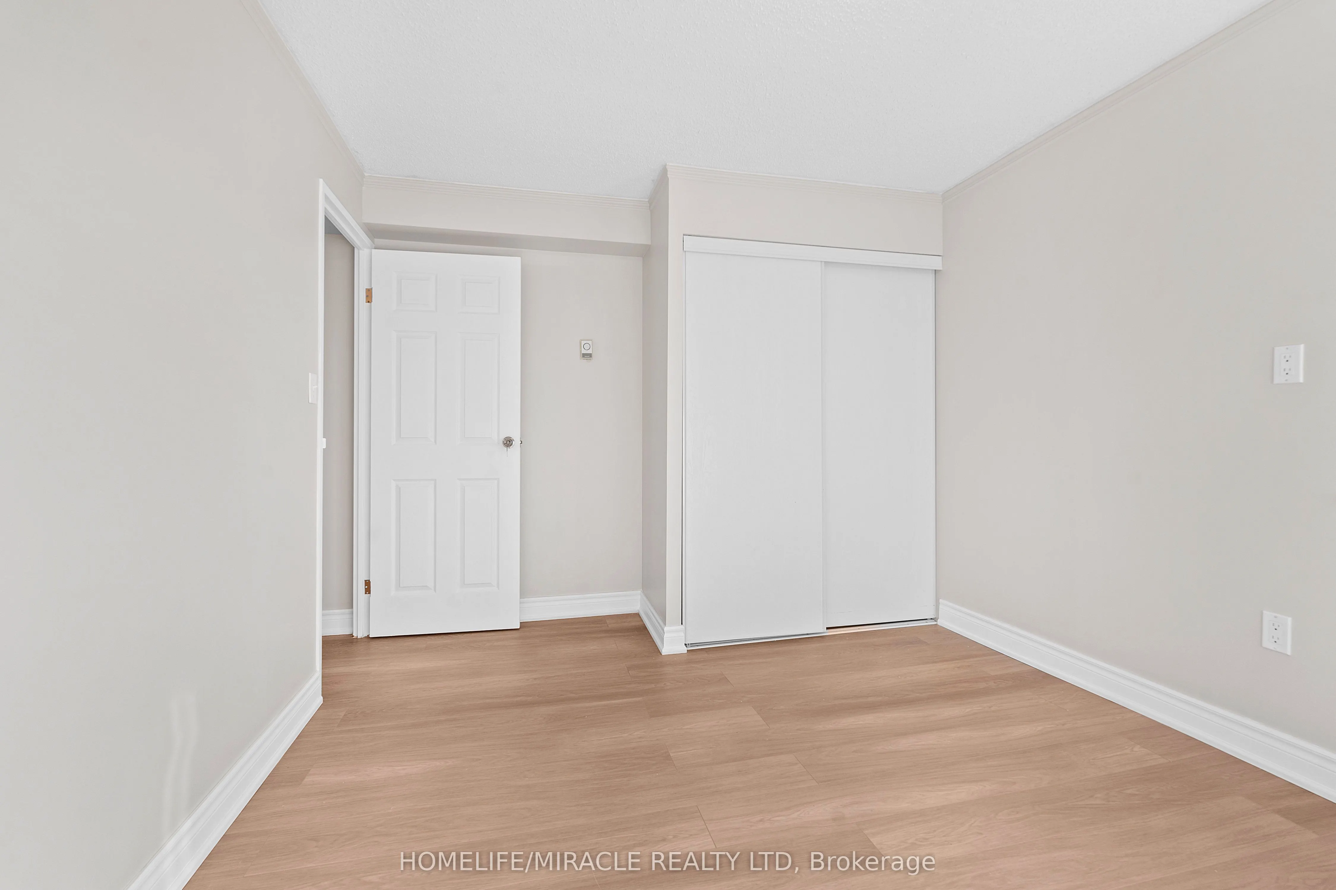 120 Barrett Court, #609