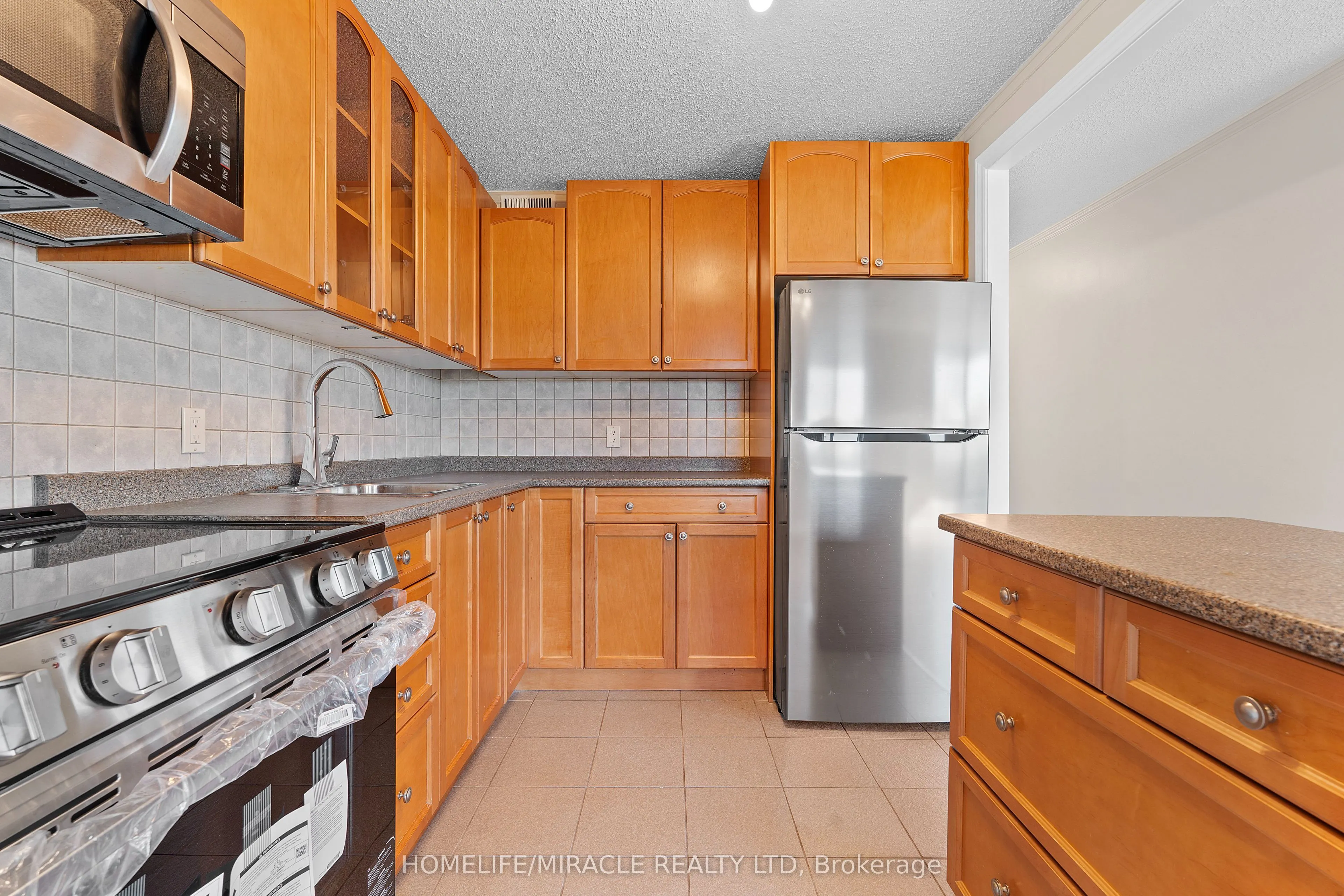 120 Barrett Court, #609