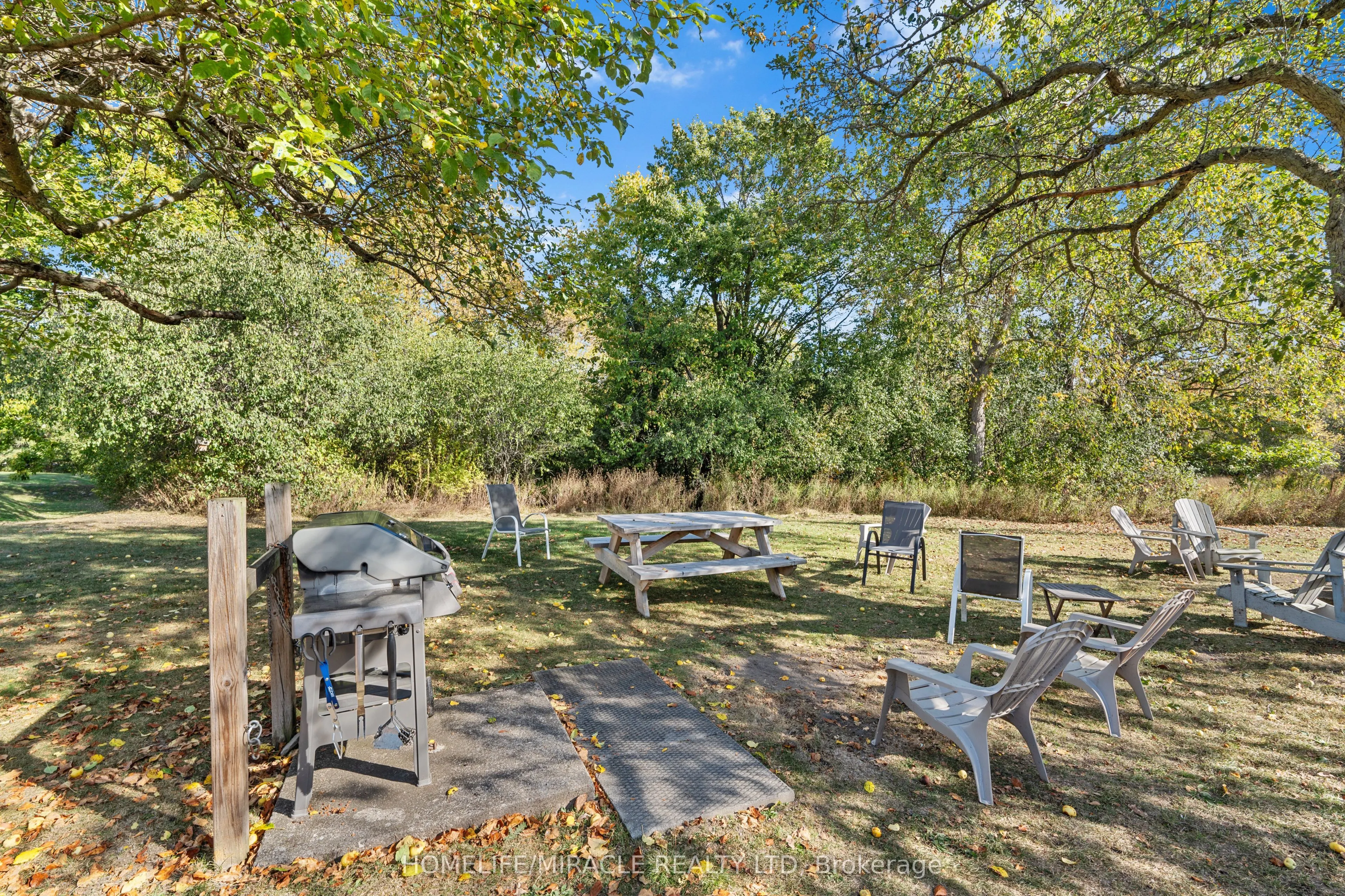 120 Barrett Court, #609