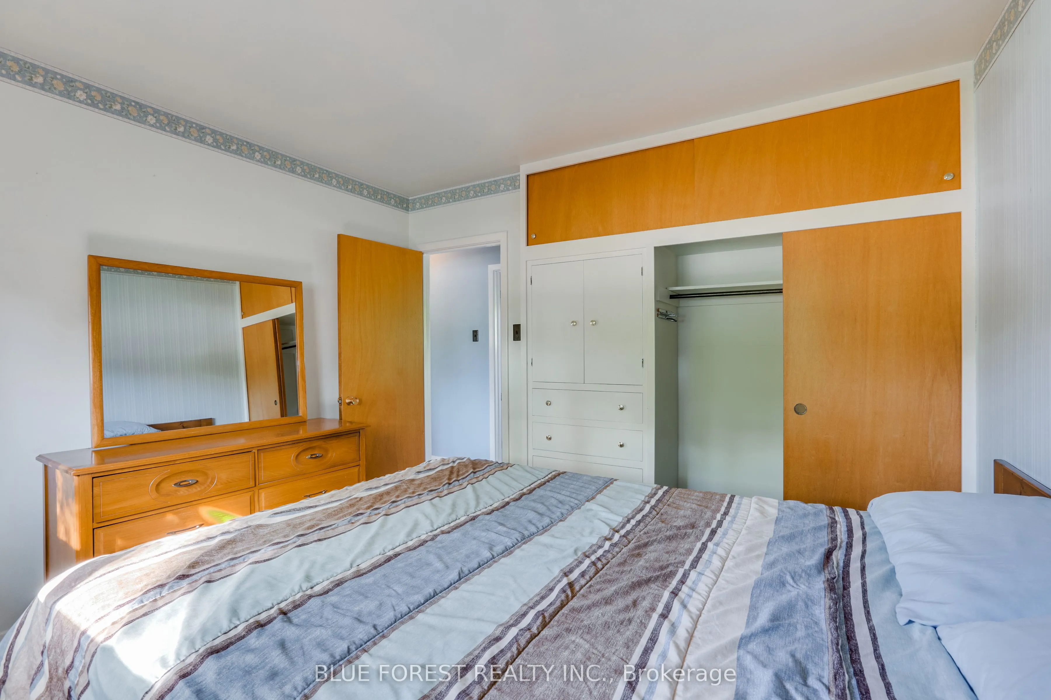 125 Goldwick Crescent