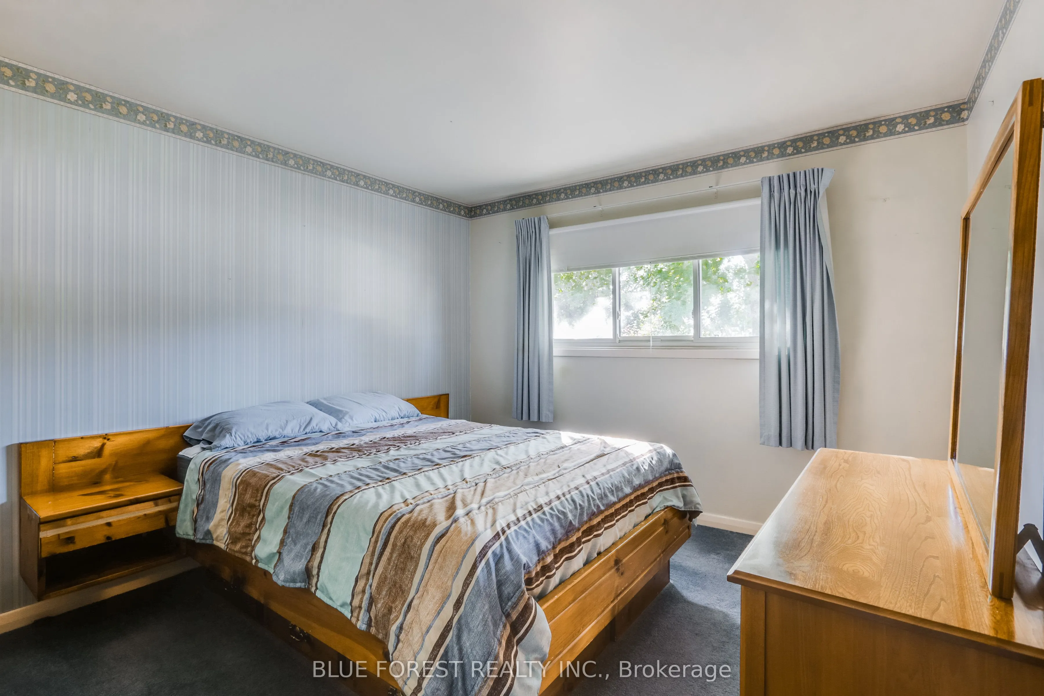 125 Goldwick Crescent