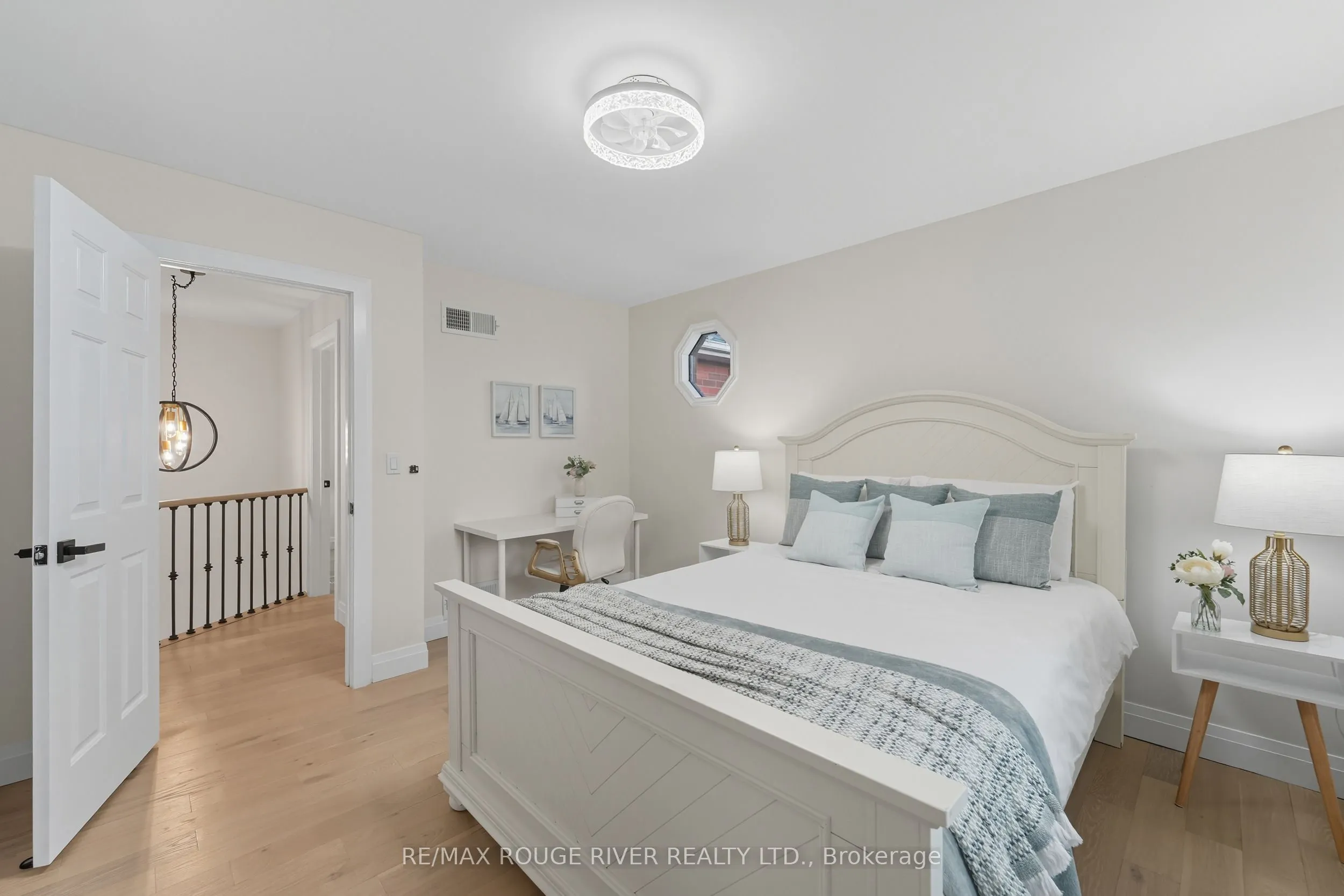 270 Lakeview Court