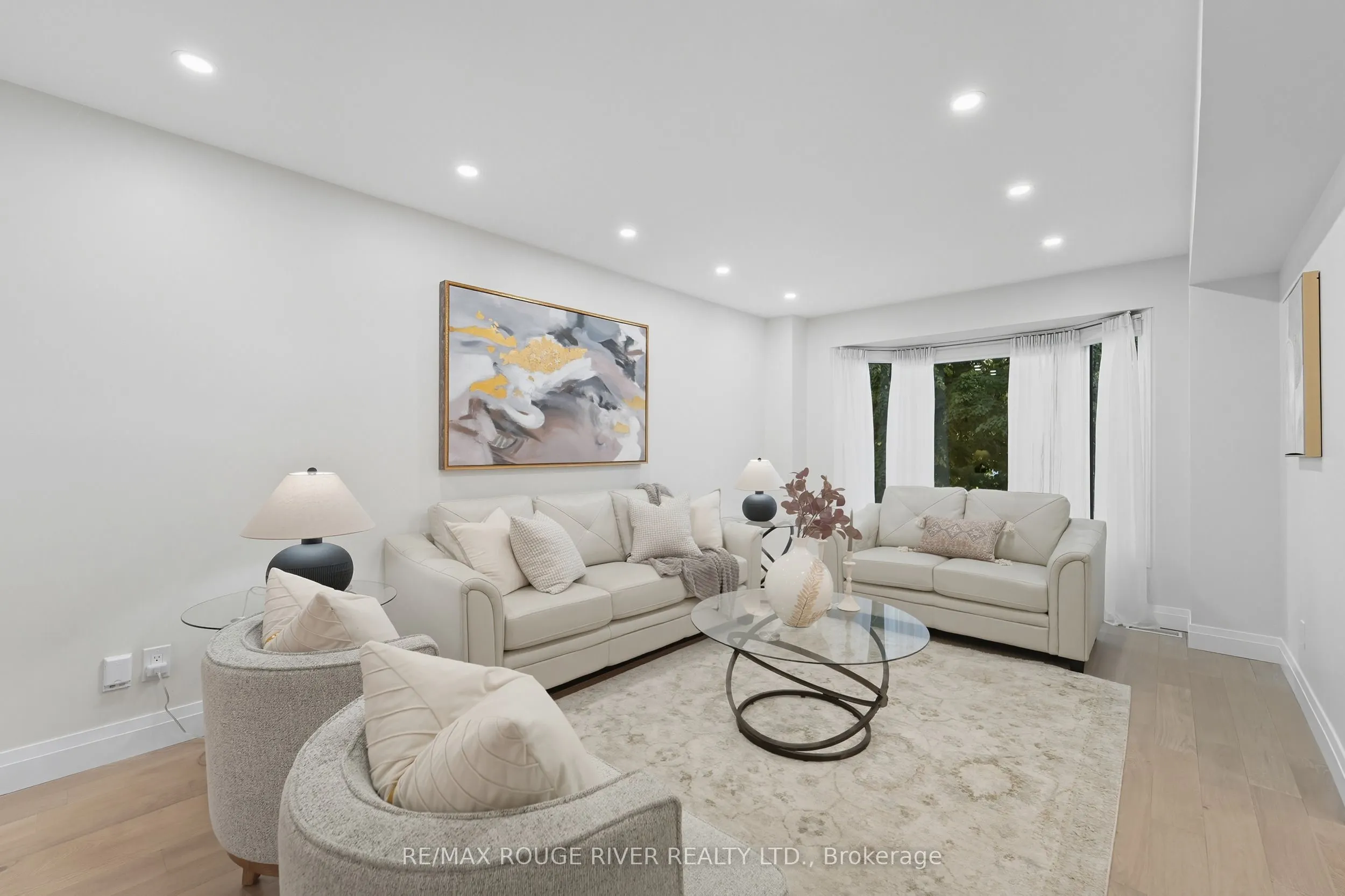 270 Lakeview Court