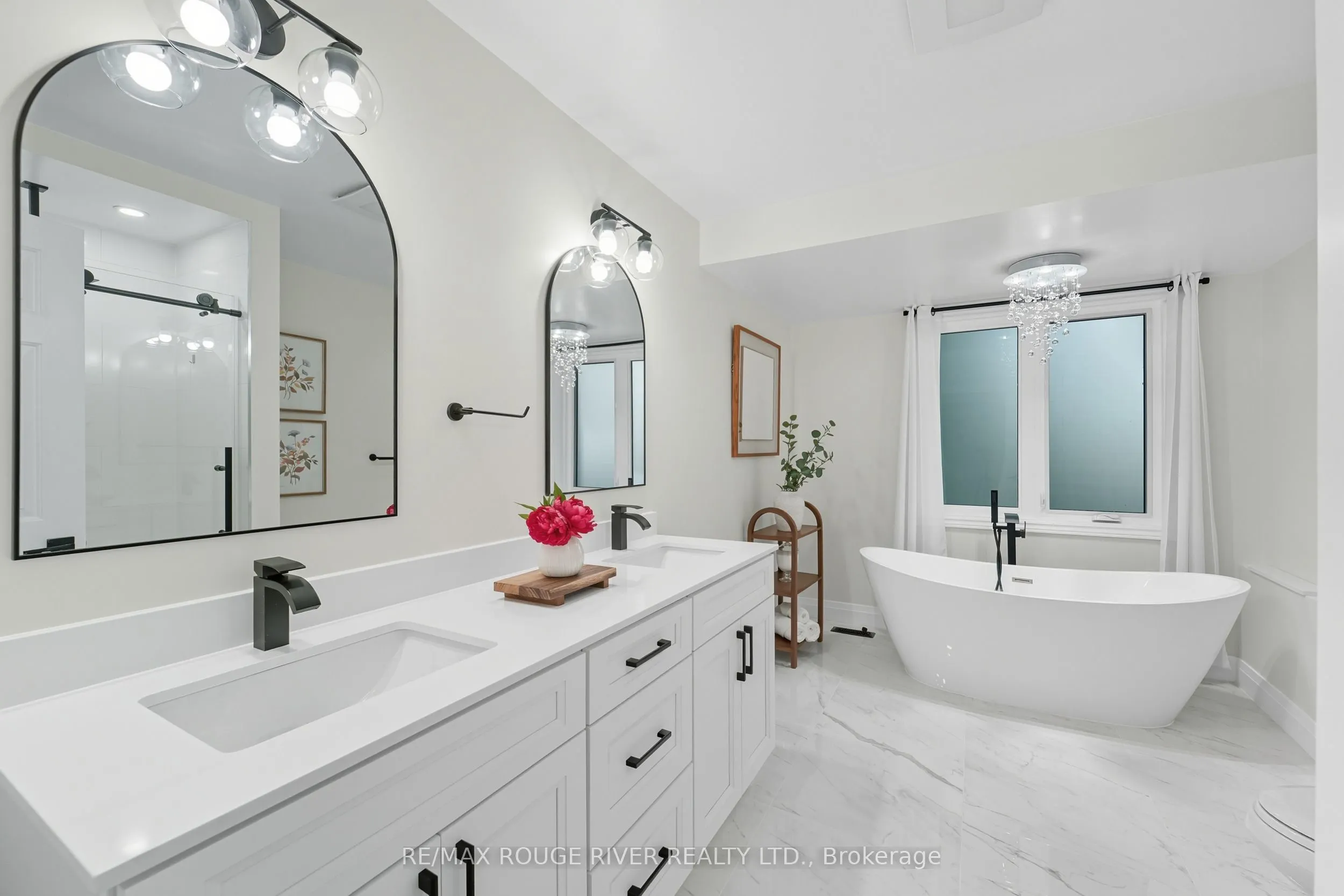 270 Lakeview Court