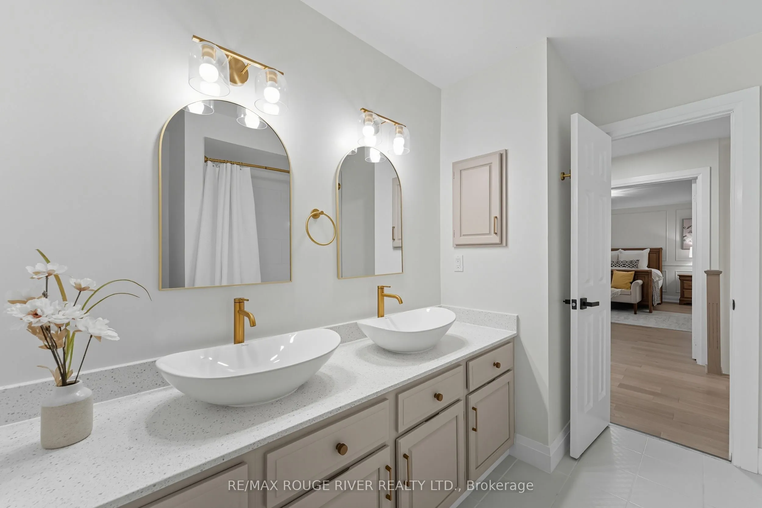 270 Lakeview Court