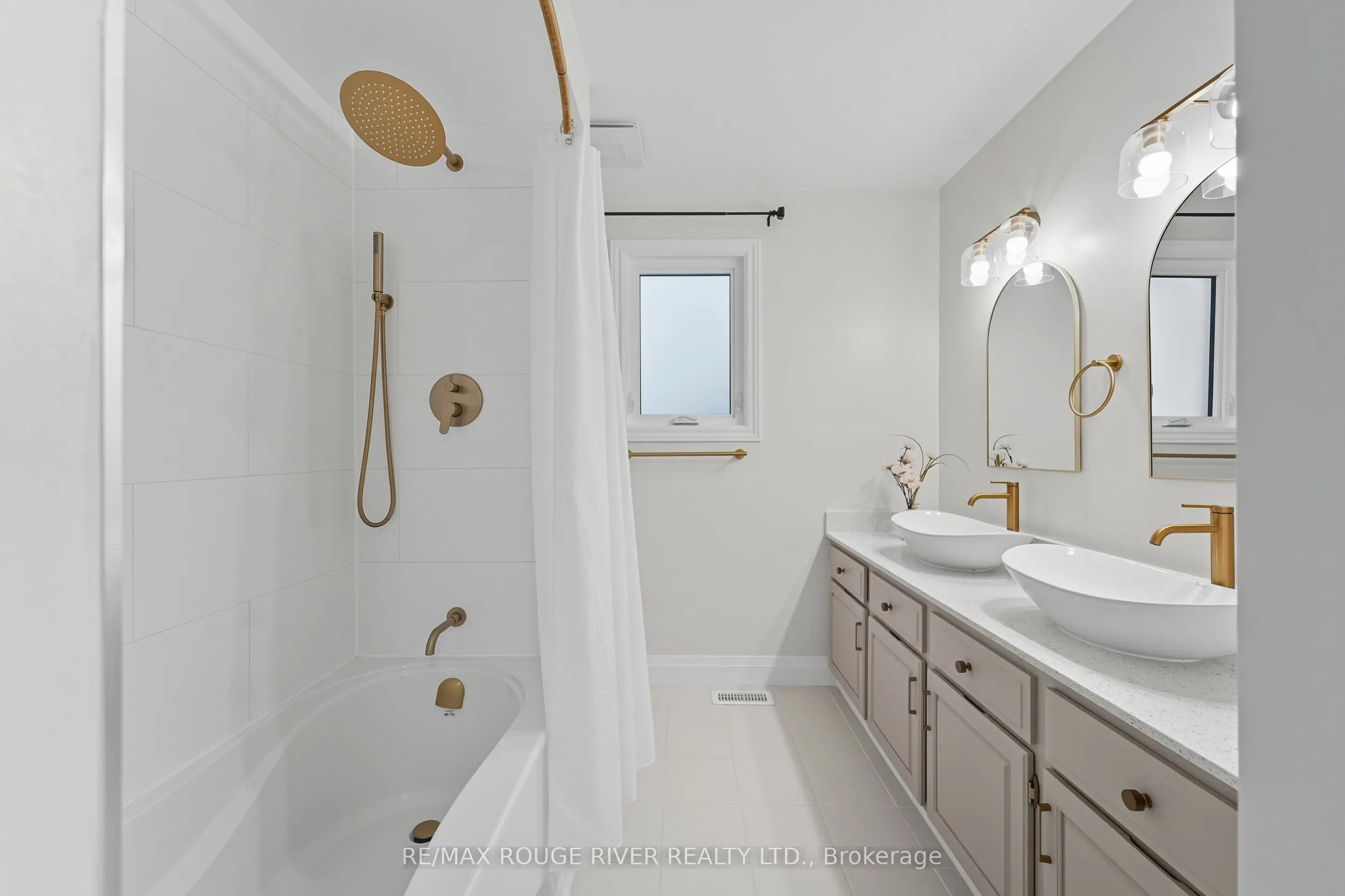 270 Lakeview Court