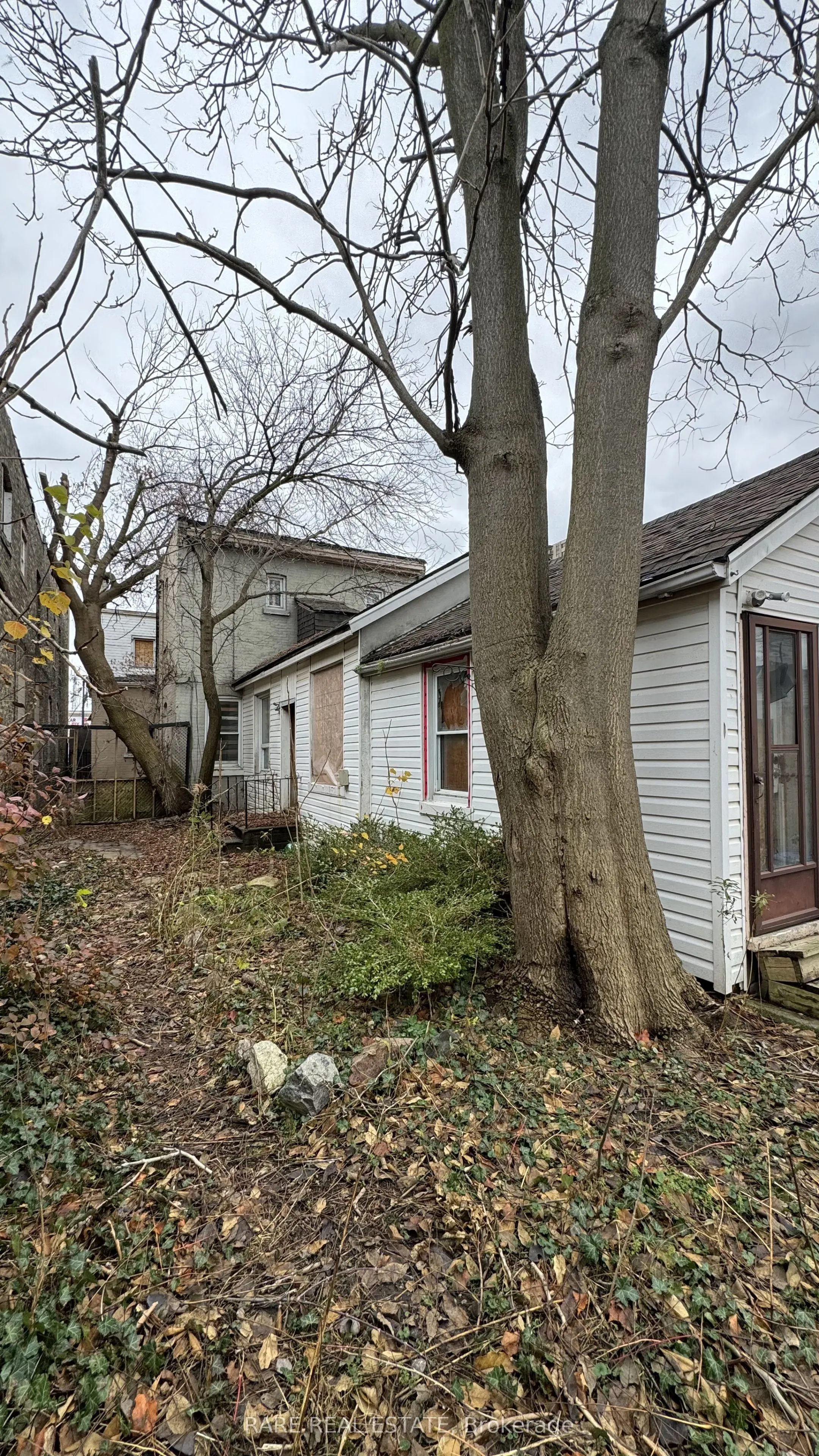 778-780 Dundas Street