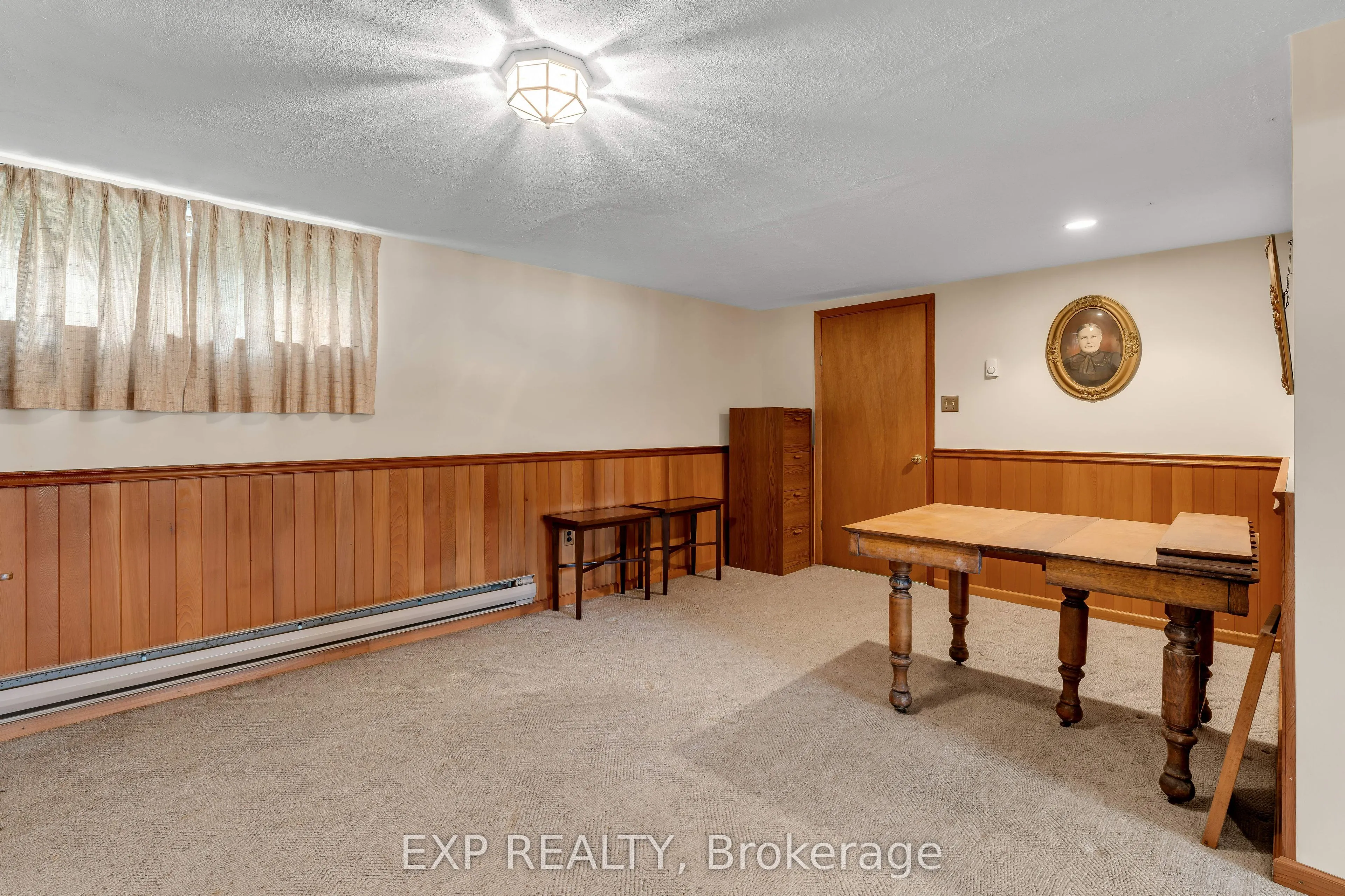 31 Southcrest Drive