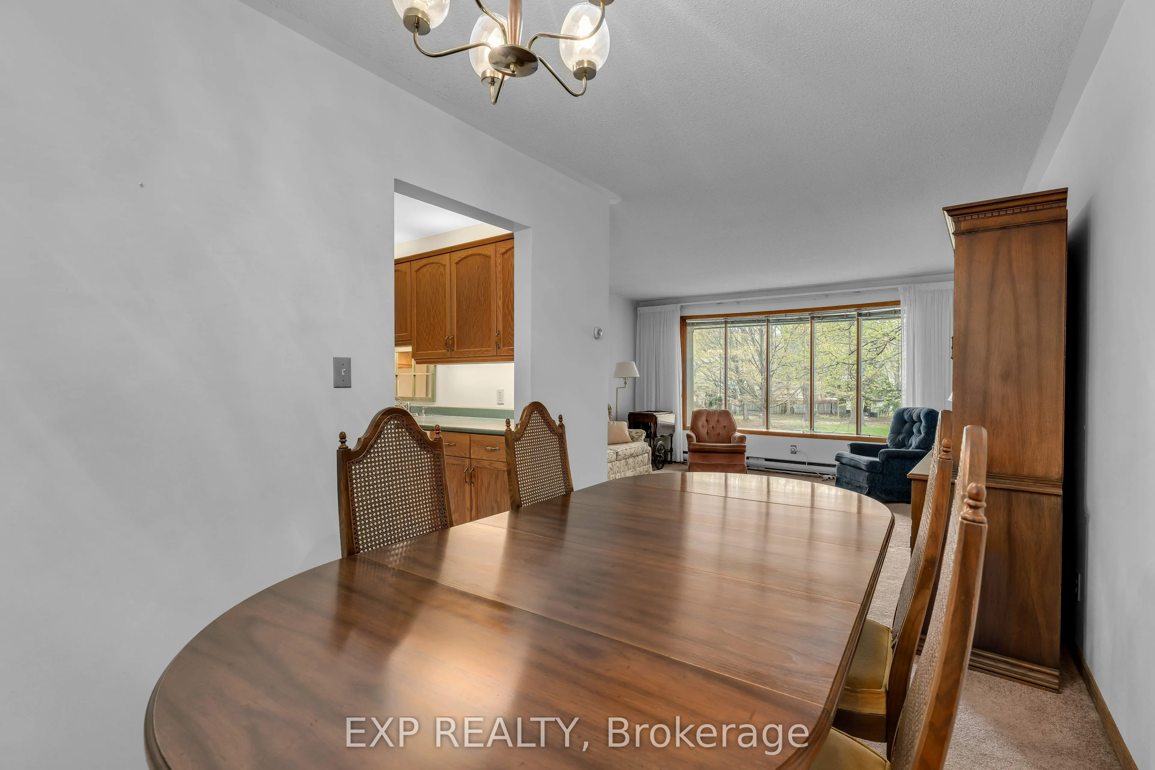 31 Southcrest Drive