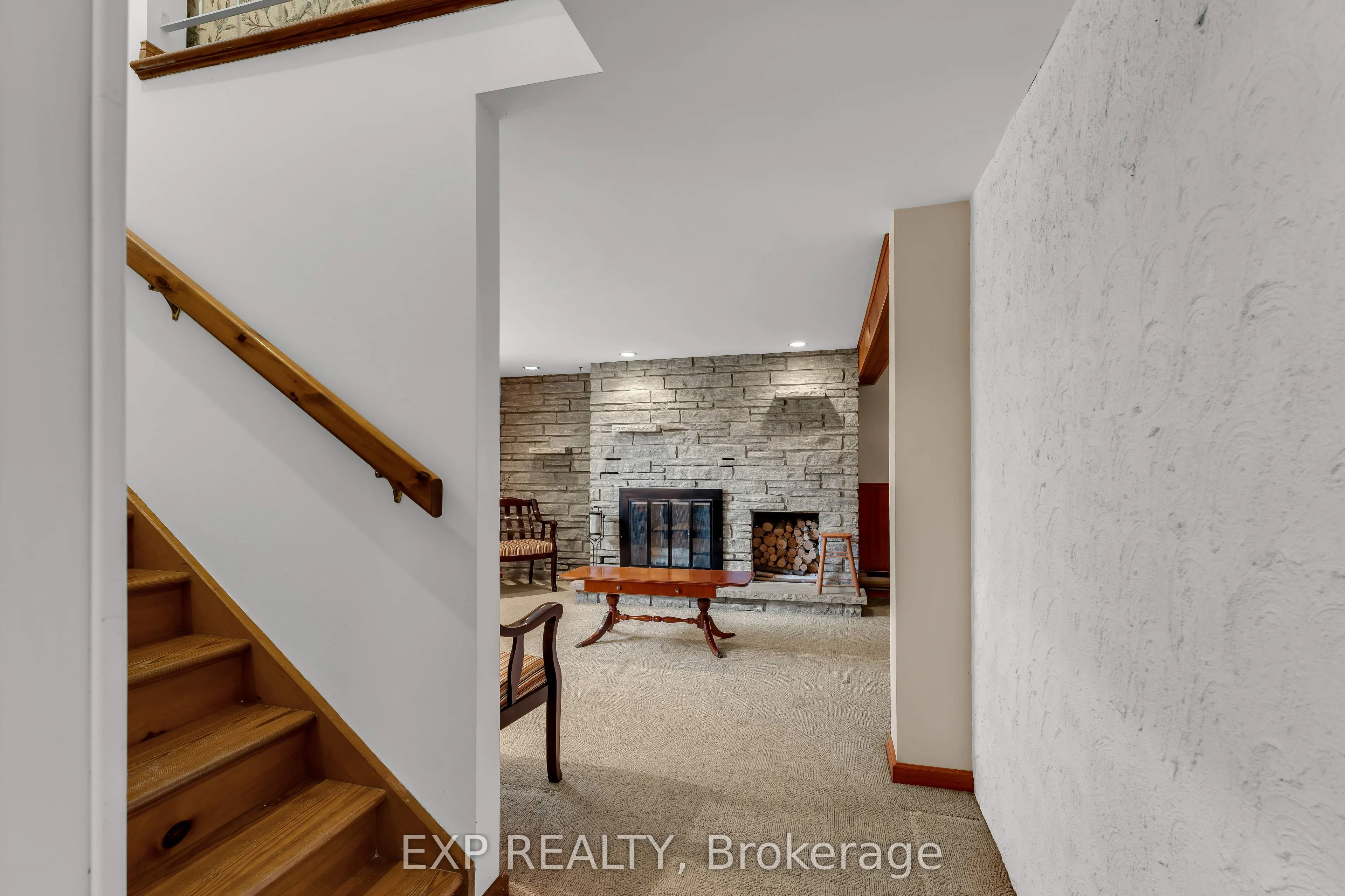 31 Southcrest Drive