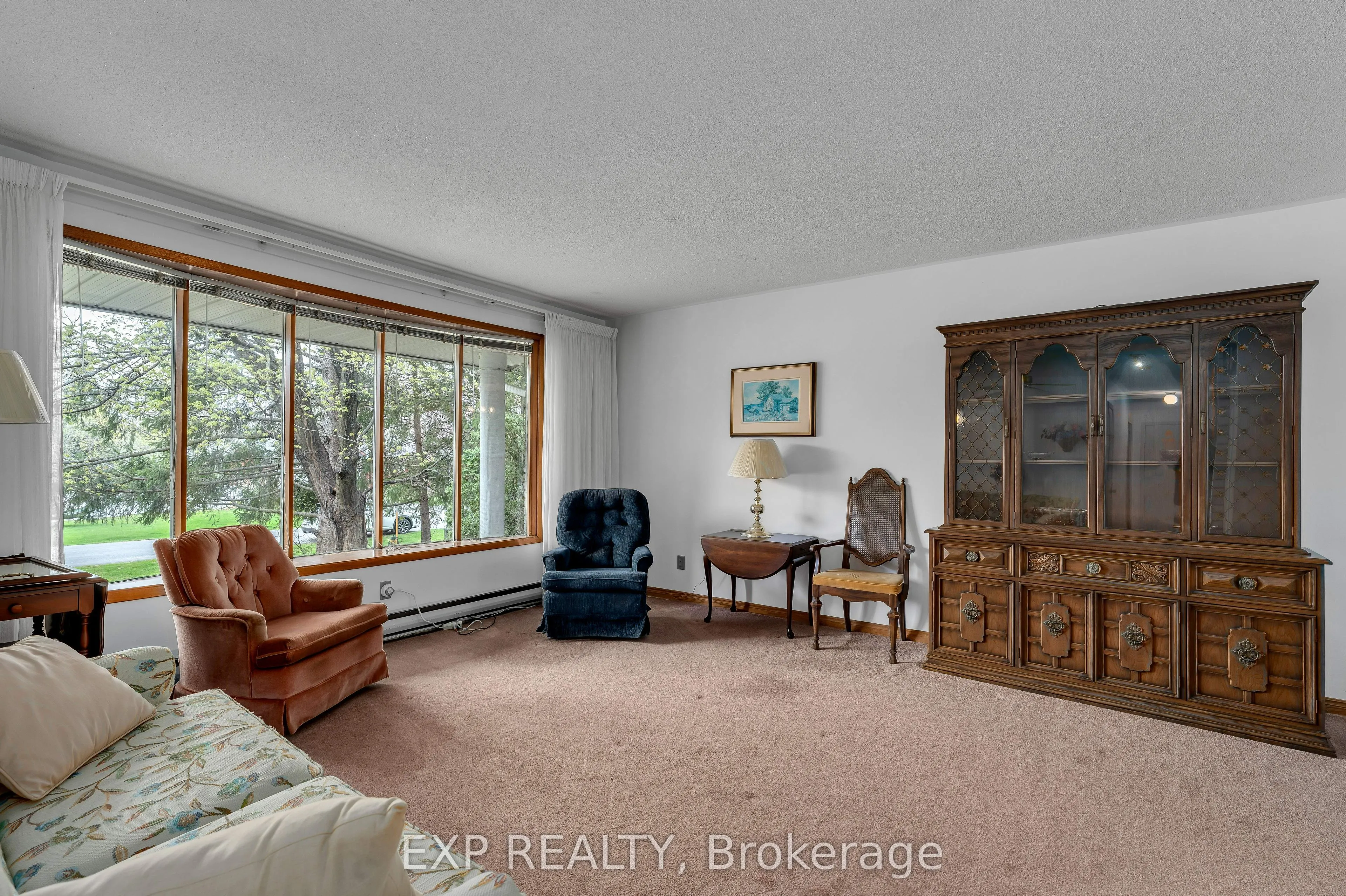 31 Southcrest Drive