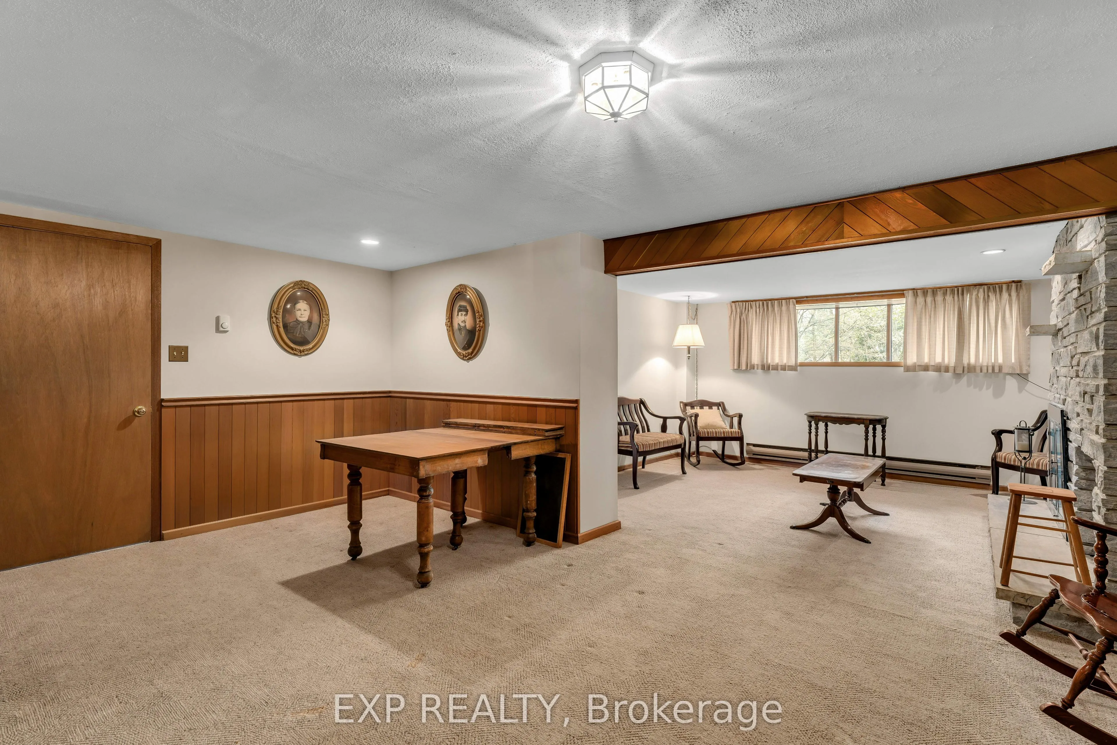 31 Southcrest Drive