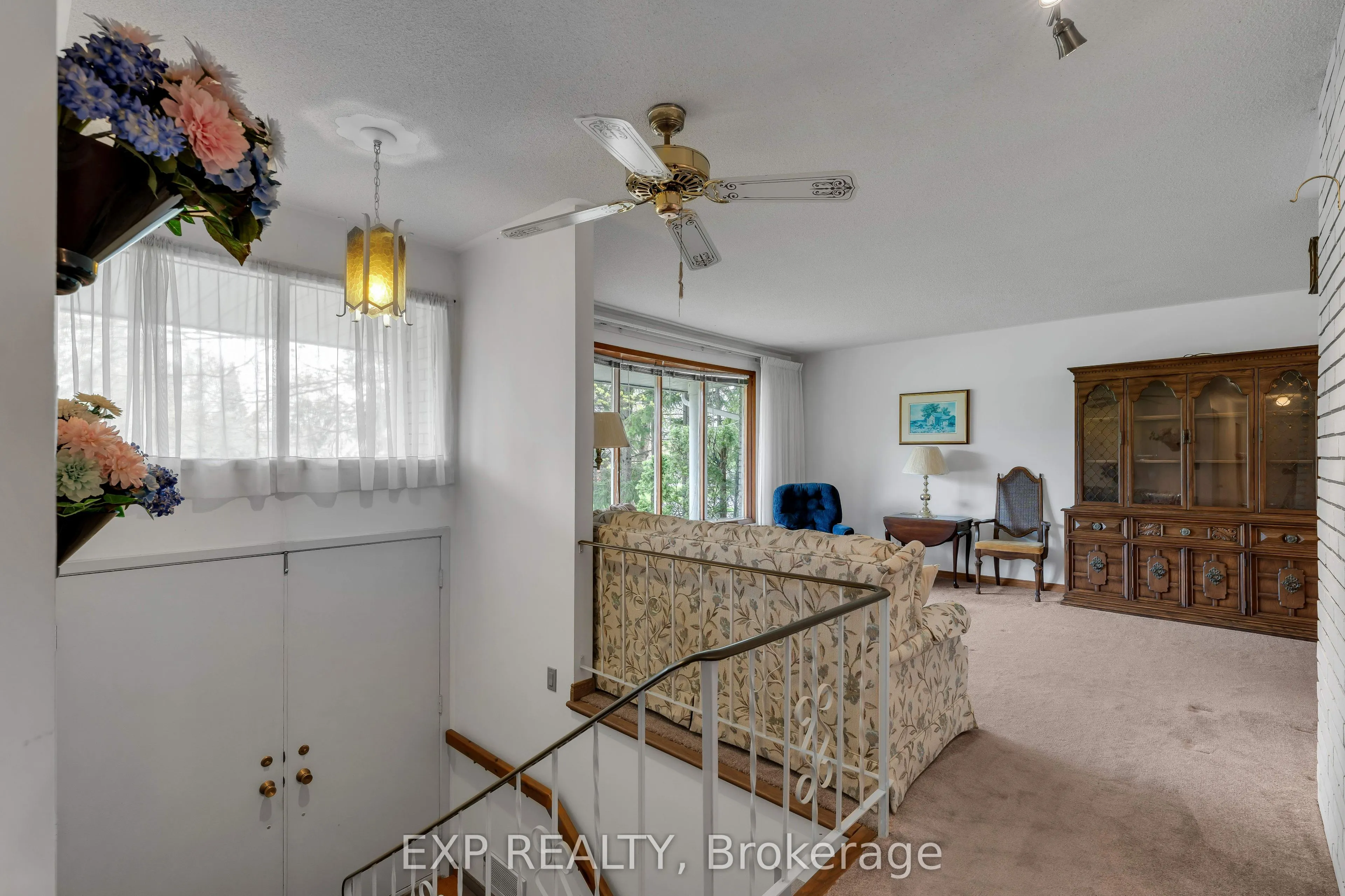 31 Southcrest Drive
