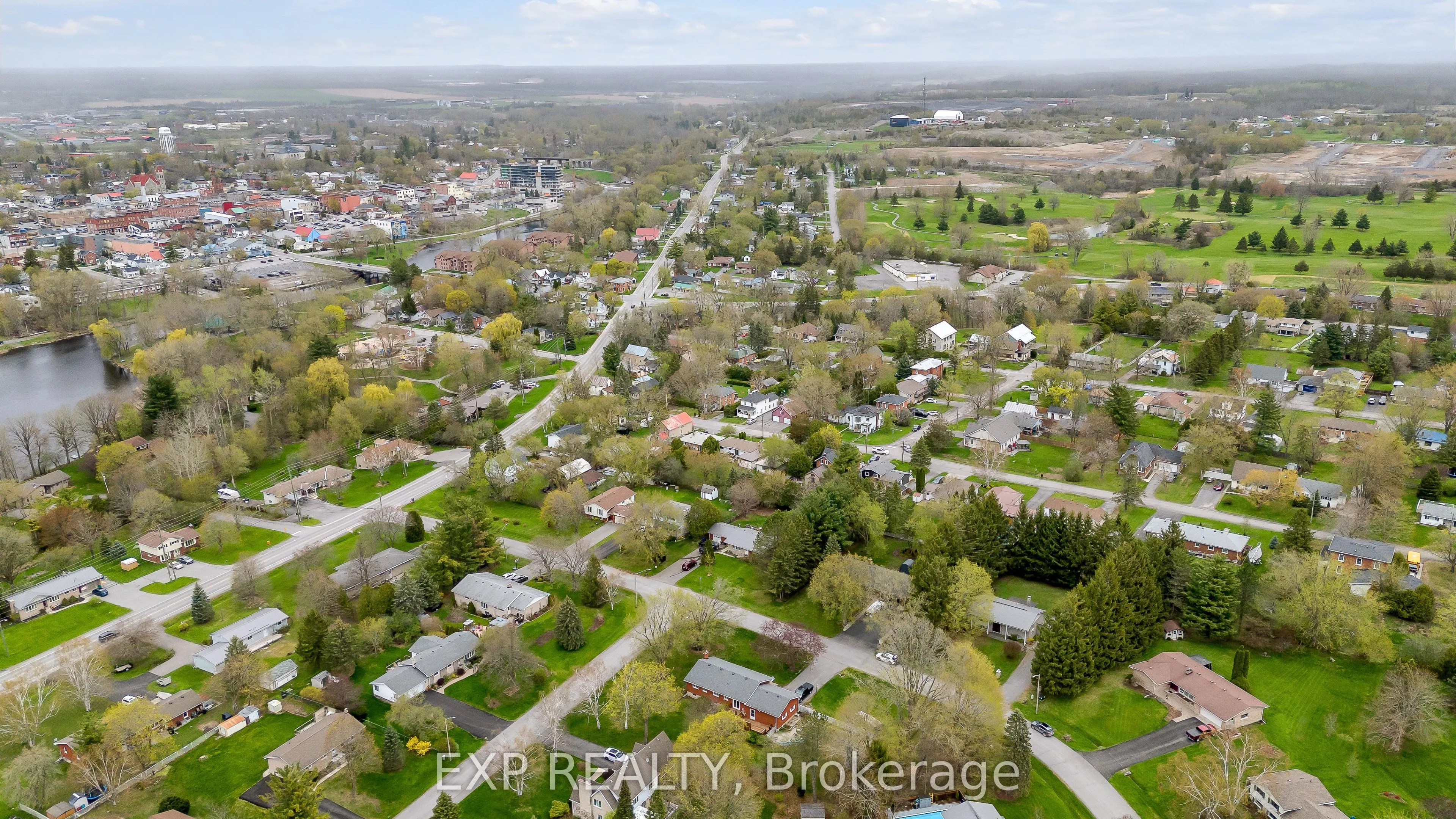 31 Southcrest Drive